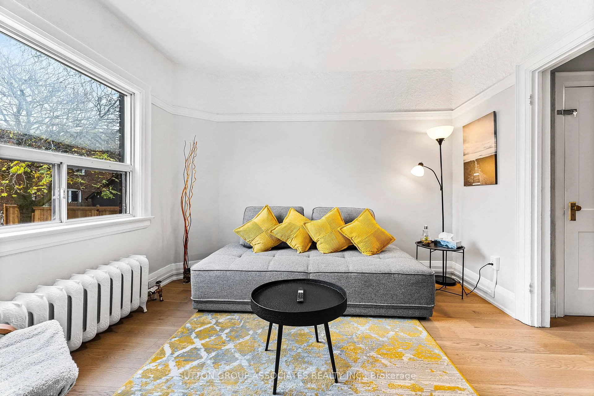 Photo 8 of Unit 2, 582 St Clair Avenue W, Toronto, Humewood-Cedarvale — HOMEH