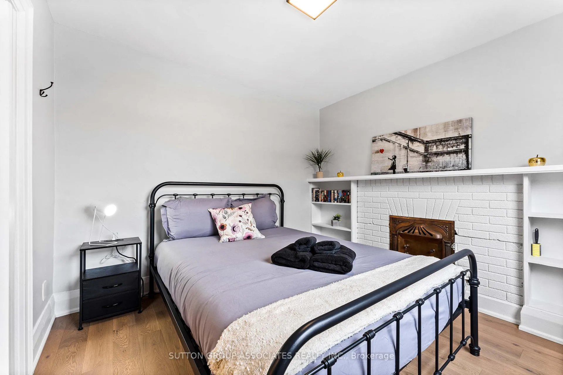 Photo 9 of Unit 2, 582 St Clair Avenue W, Toronto, Humewood-Cedarvale — HOMEH