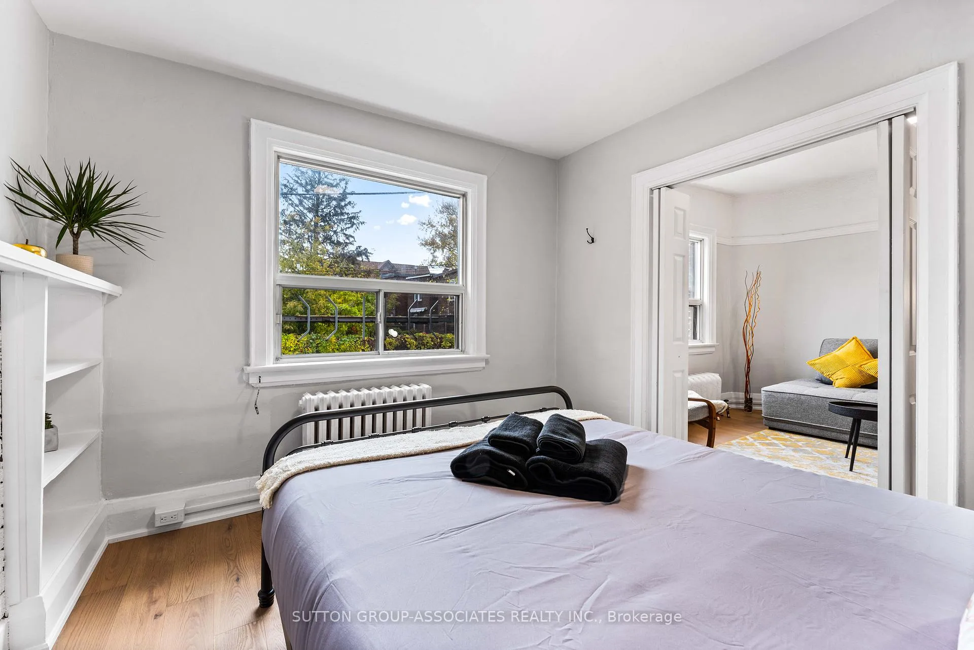 Photo 11 of Unit 2, 582 St Clair Avenue W, Toronto, Humewood-Cedarvale — HOMEH