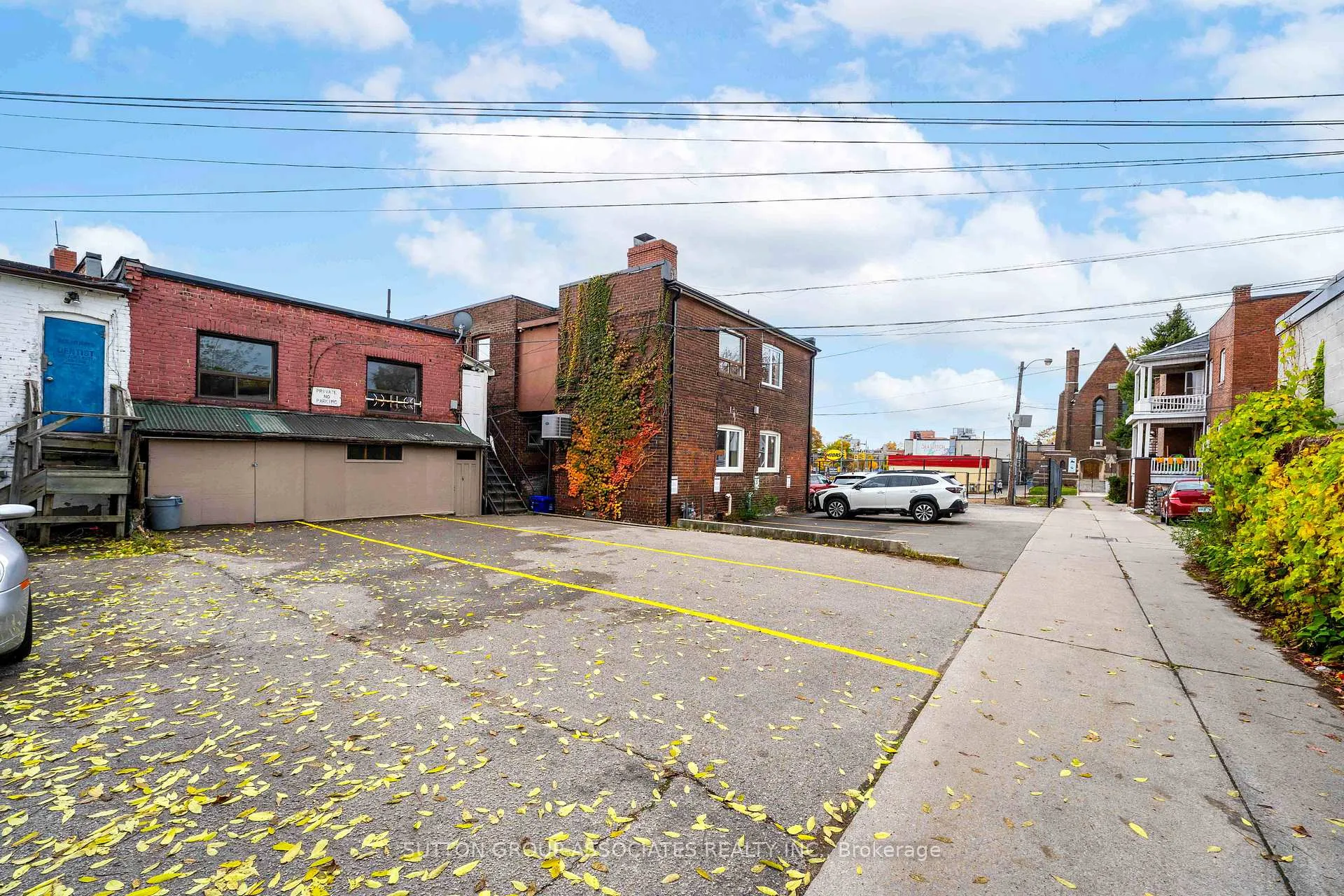 Photo 26 of Unit 2, 582 St Clair Avenue W, Toronto, Humewood-Cedarvale — HOMEH