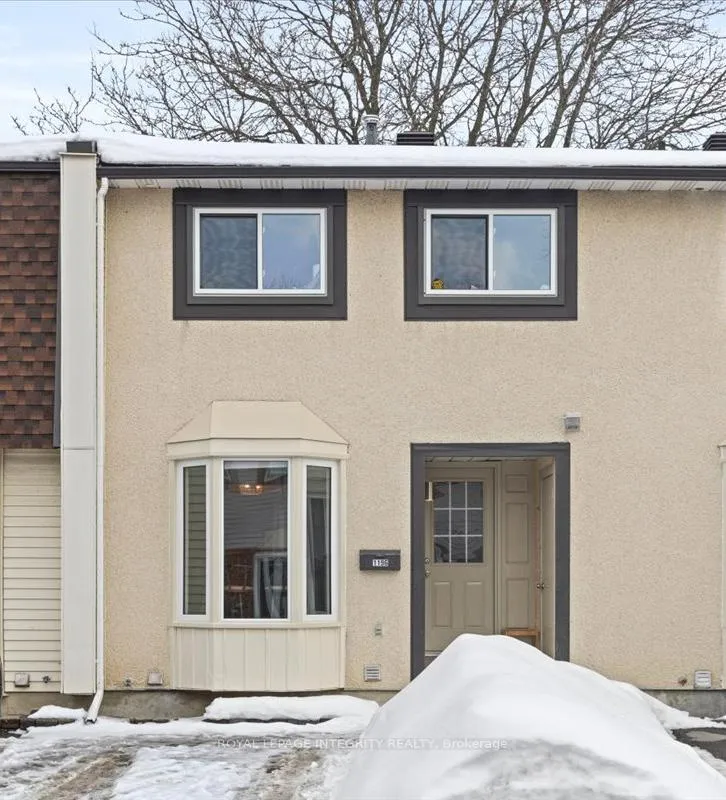 Front of 1196 Priory Lane
