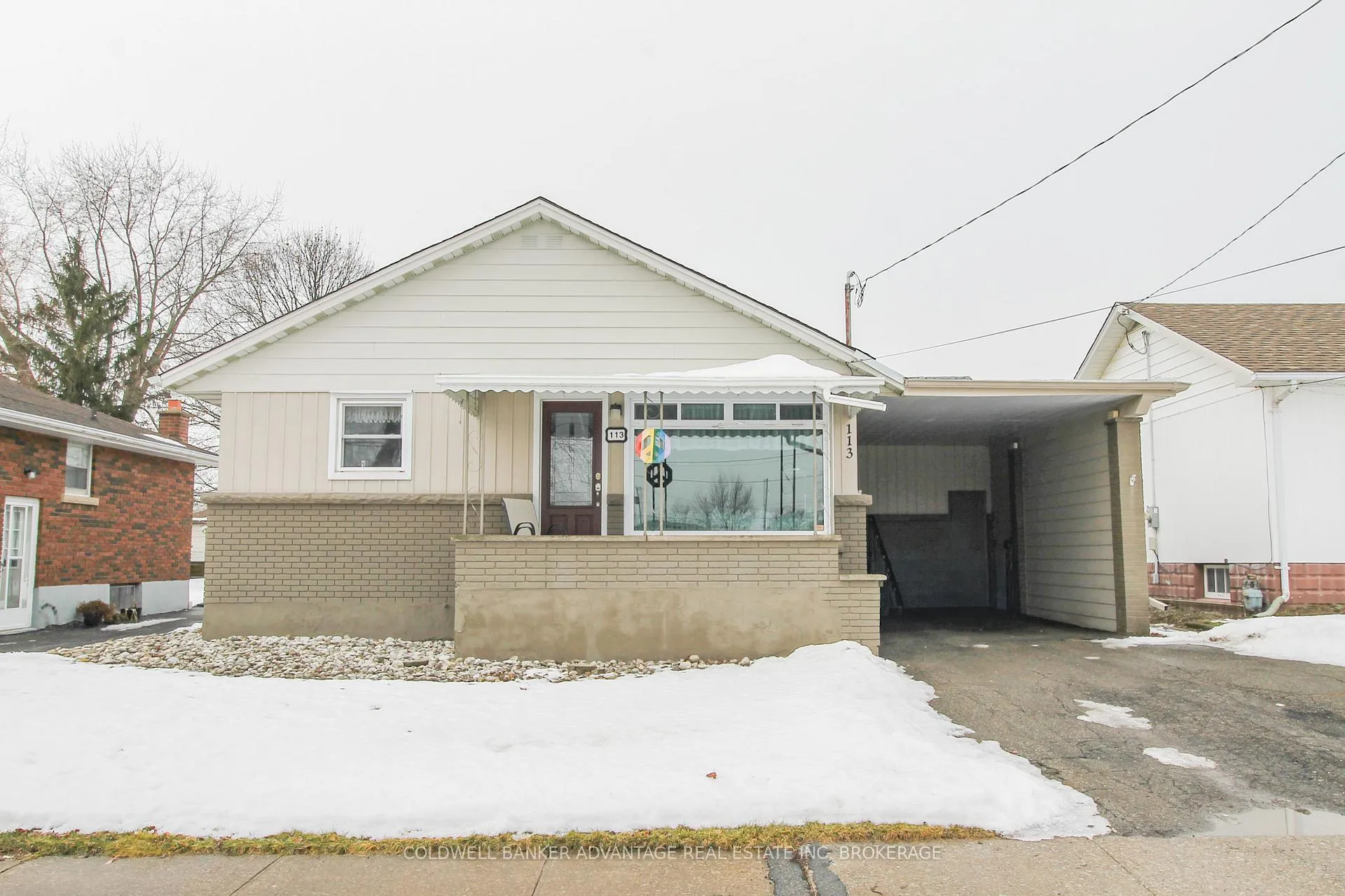 Photo 1 of 113 Golden Boulevard W, Welland, Lincoln/Crowland — HOMEH