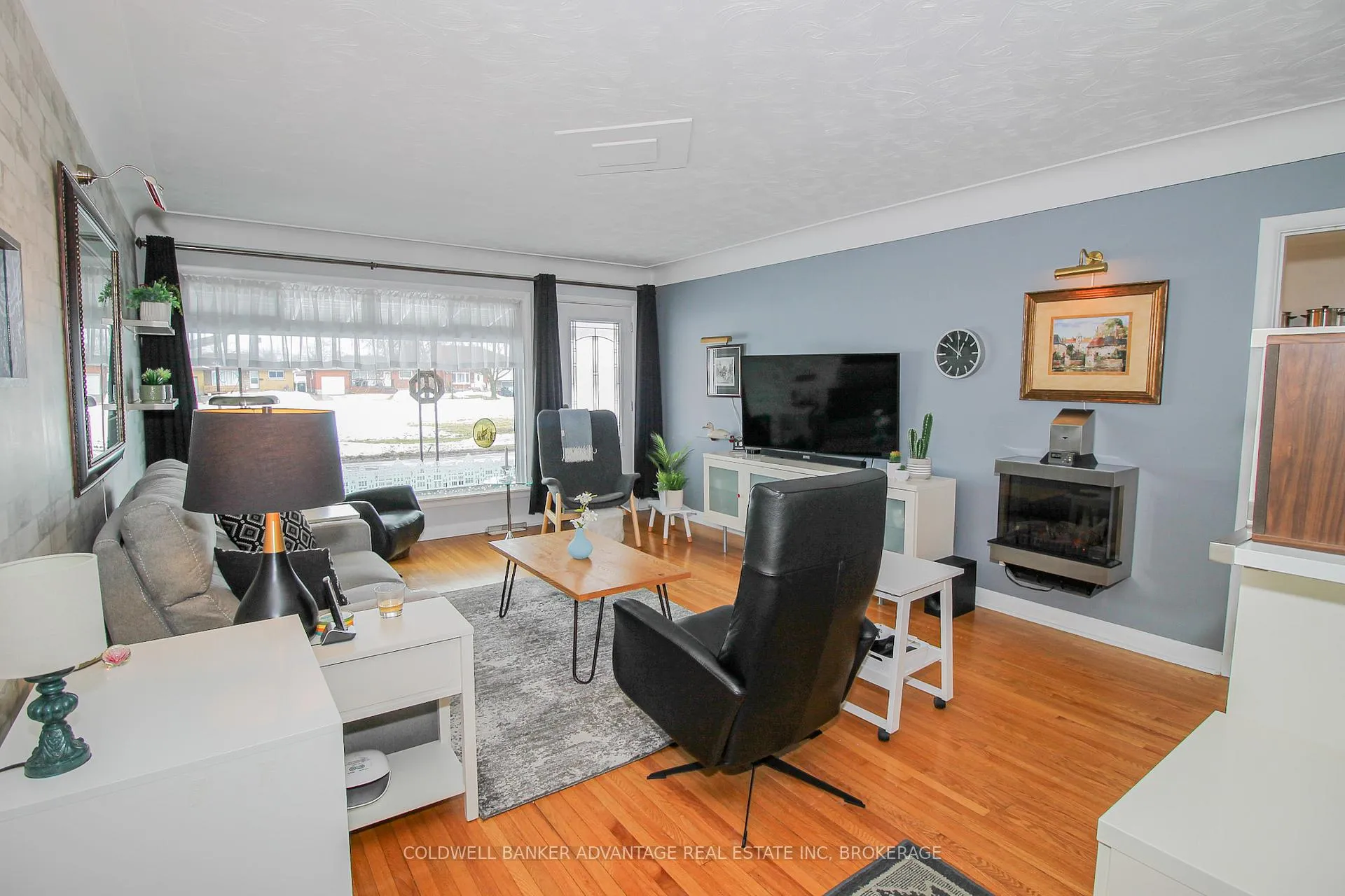Photo 5 of 113 Golden Boulevard W, Welland, Lincoln/Crowland — HOMEH