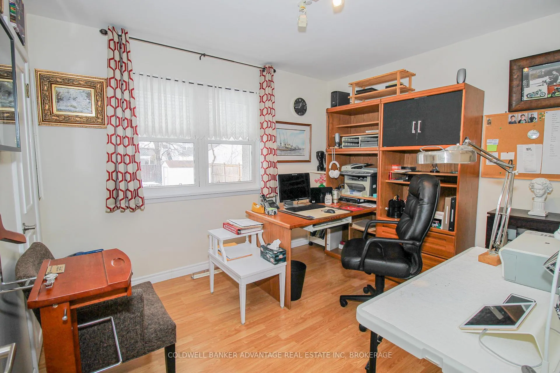 Photo 22 of 113 Golden Boulevard W, Welland, Lincoln/Crowland — HOMEH