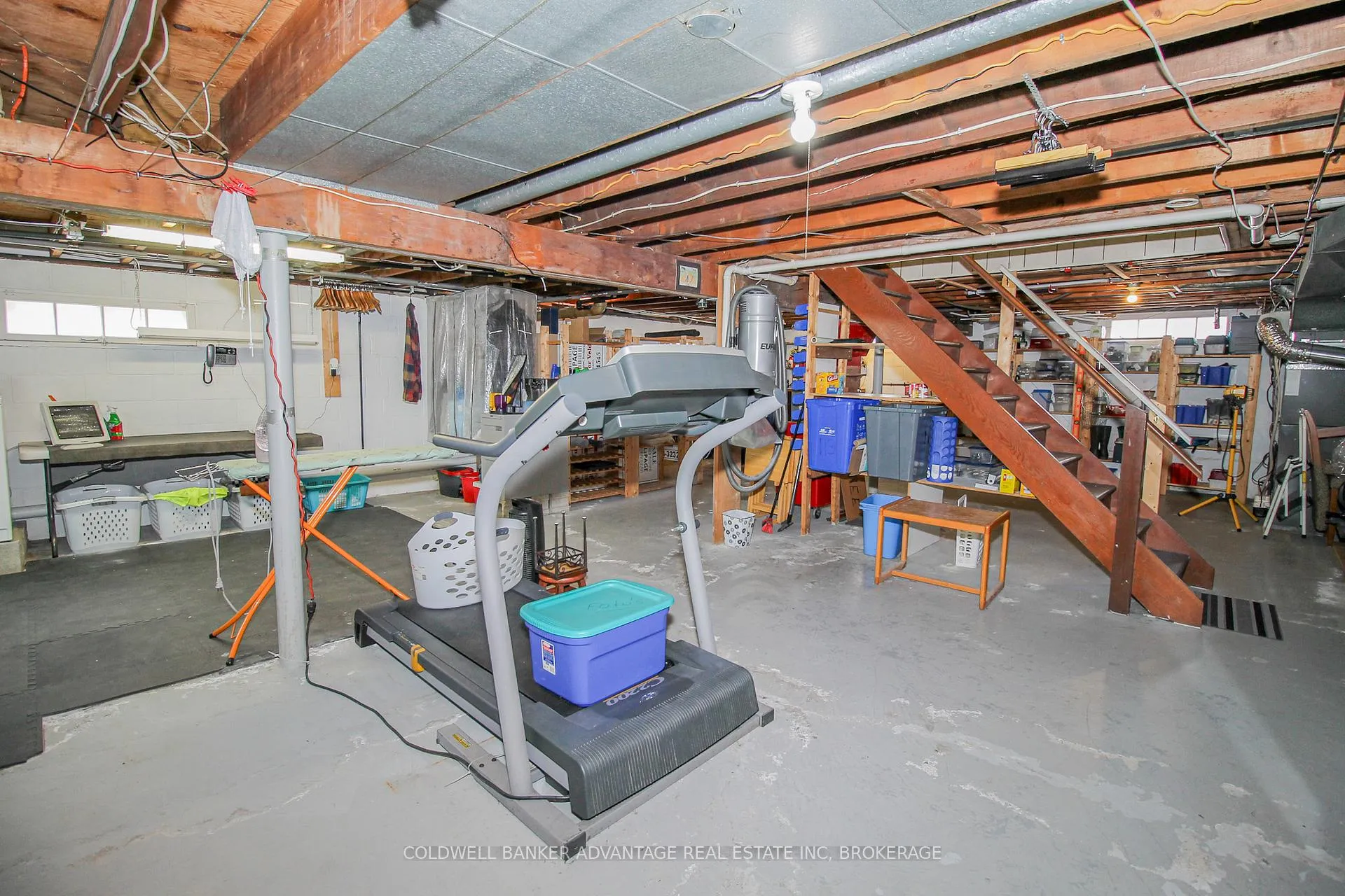 Photo 31 of 113 Golden Boulevard W, Welland, Lincoln/Crowland — HOMEH