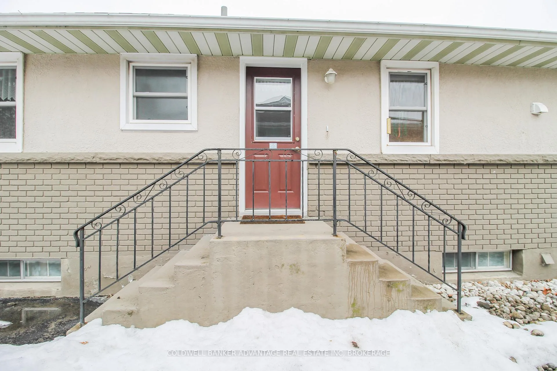 Photo 38 of 113 Golden Boulevard W, Welland, Lincoln/Crowland — HOMEH