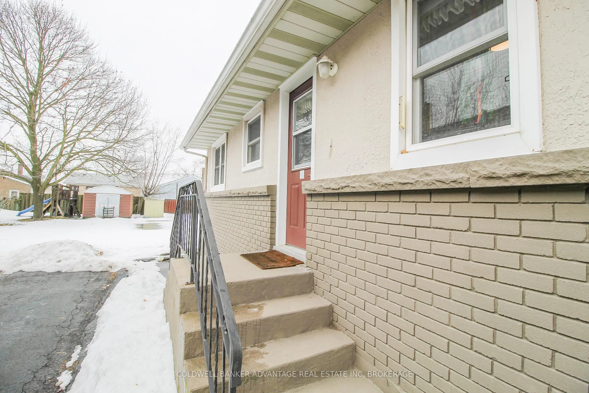 Photo 40 of 113 Golden Boulevard W, Welland, Lincoln/Crowland — HOMEH