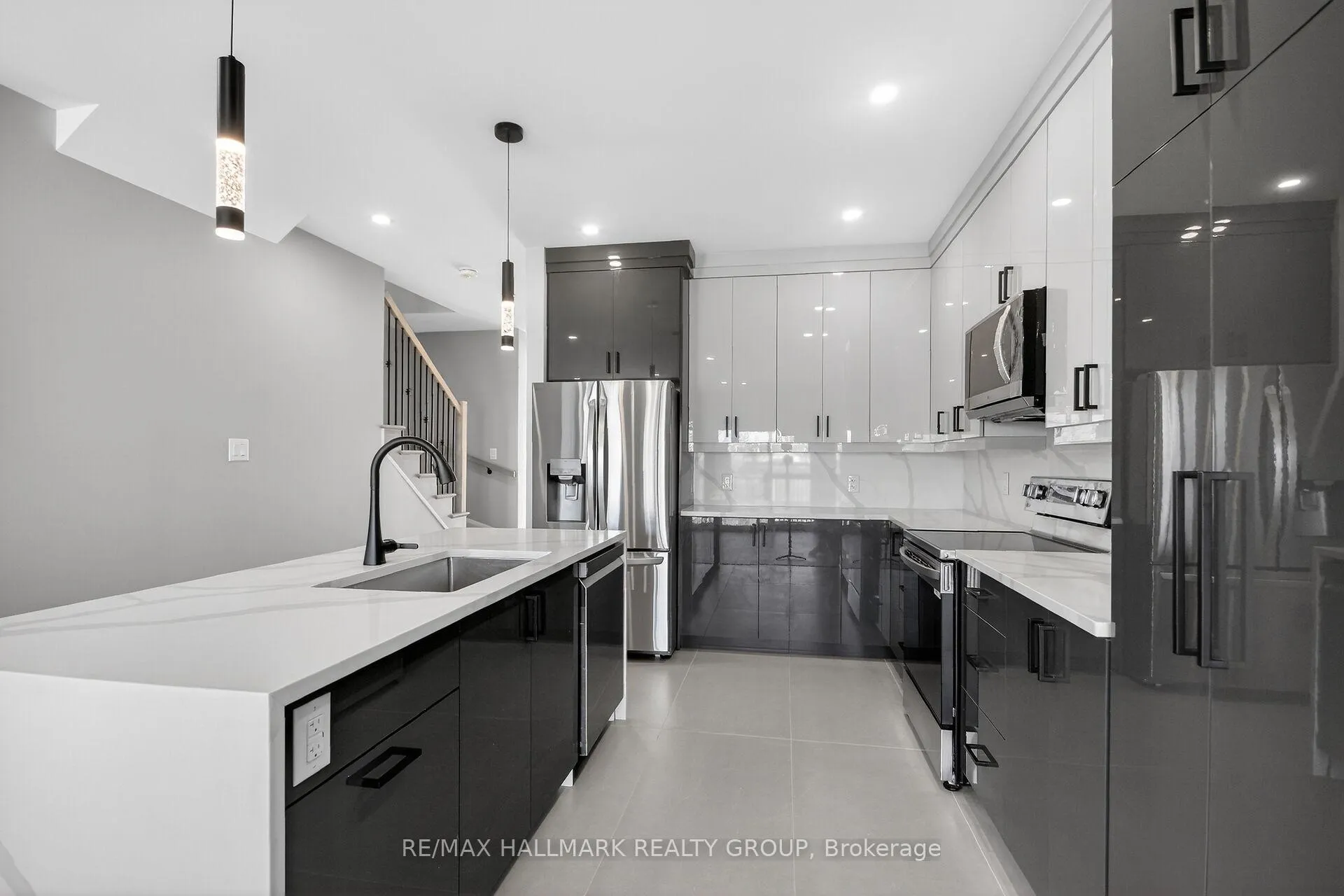 Photo 10 of Unit Main/second floor Unit, 78 Burnett's Grove Circle, Ottawa, Barrhaven - Pheasant Run — HOMEH
