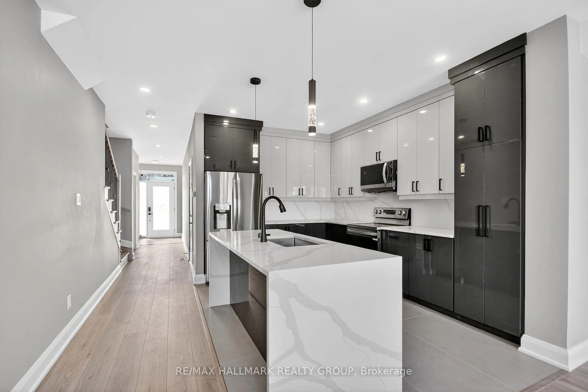 Photo 12 of Unit Main/second floor Unit, 78 Burnett's Grove Circle, Ottawa, Barrhaven - Pheasant Run — HOMEH