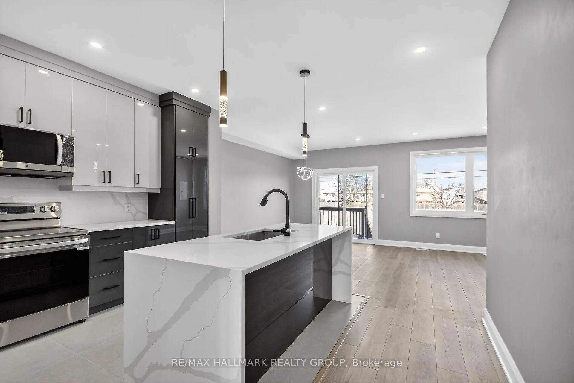 Photo 14 of Unit Main/second floor Unit, 78 Burnett's Grove Circle, Ottawa, Barrhaven - Pheasant Run — HOMEH