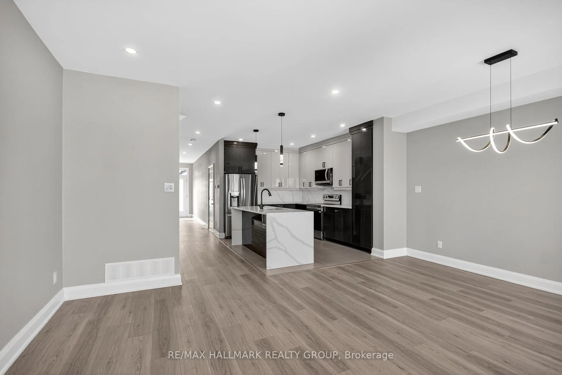 Photo 17 of Unit Main/second floor Unit, 78 Burnett's Grove Circle, Ottawa, Barrhaven - Pheasant Run — HOMEH