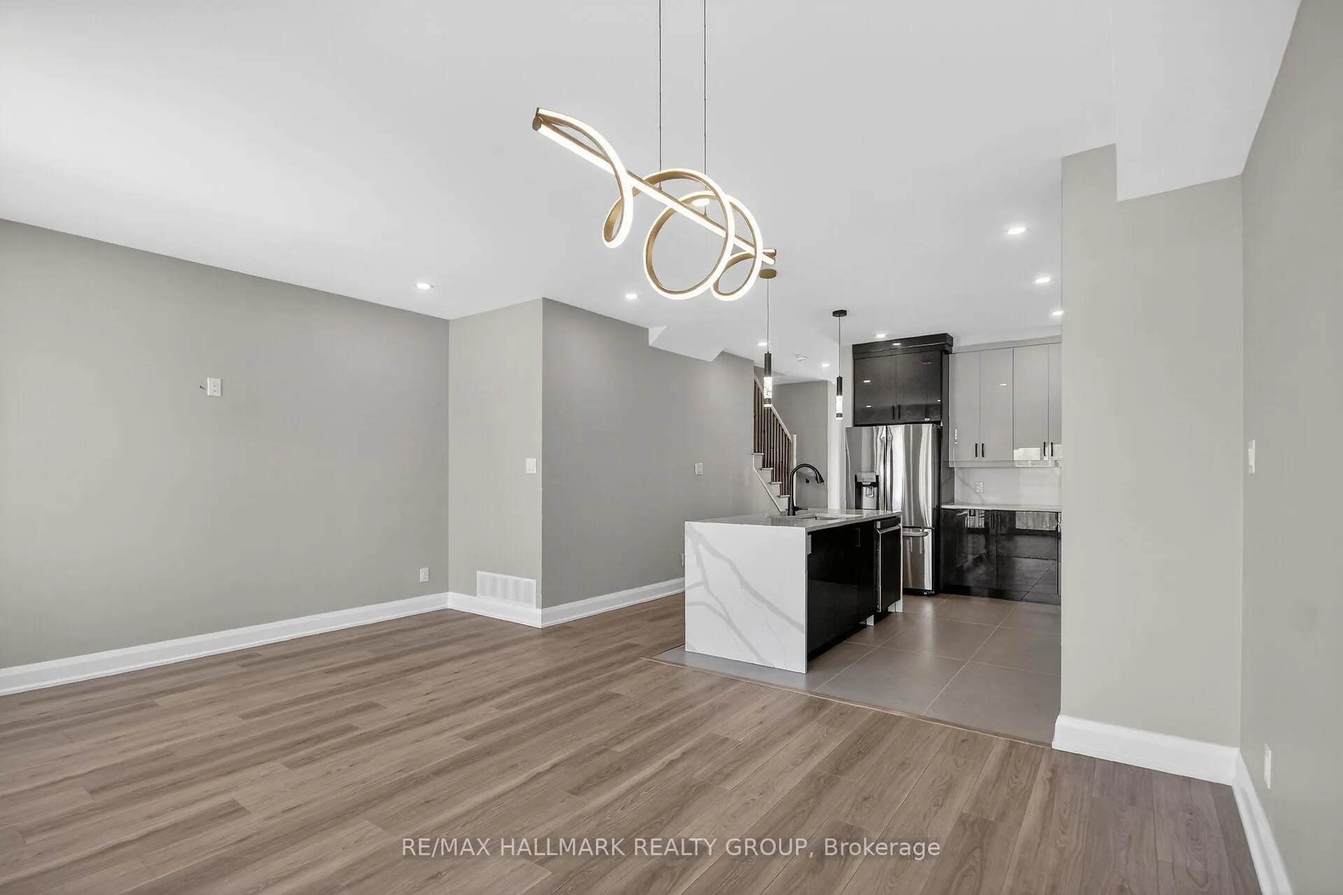 Photo 19 of Unit Main/second floor Unit, 78 Burnett's Grove Circle, Ottawa, Barrhaven - Pheasant Run — HOMEH
