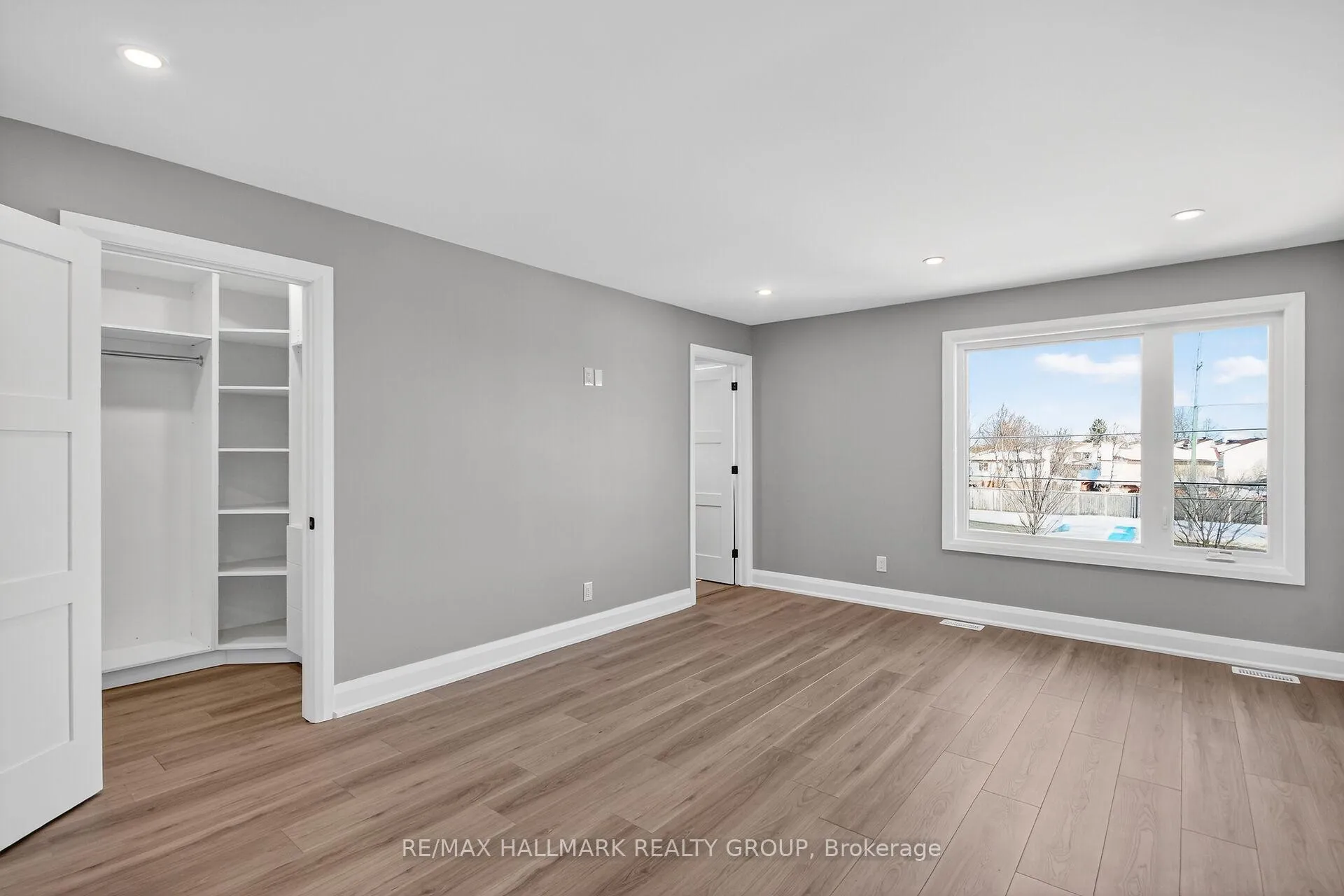 Photo 29 of Unit Main/second floor Unit, 78 Burnett's Grove Circle, Ottawa, Barrhaven - Pheasant Run — HOMEH