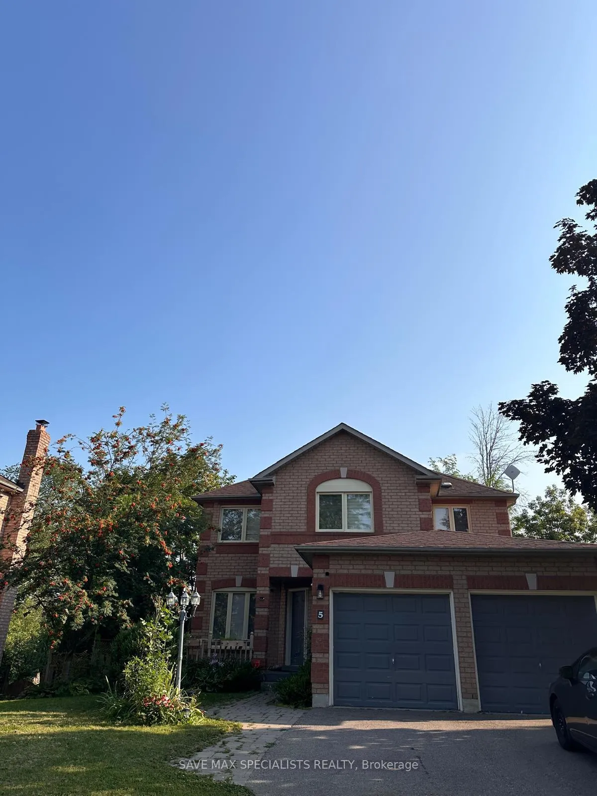 Photo 2 of 5 Mccullough Avenue, New Tecumseth, Beeton — HOMEH