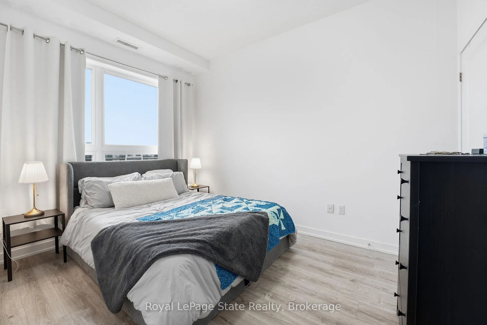 Photo 12 of Unit 624, 101 Shoreview Place, Hamilton, Lakeshore — HOMEH