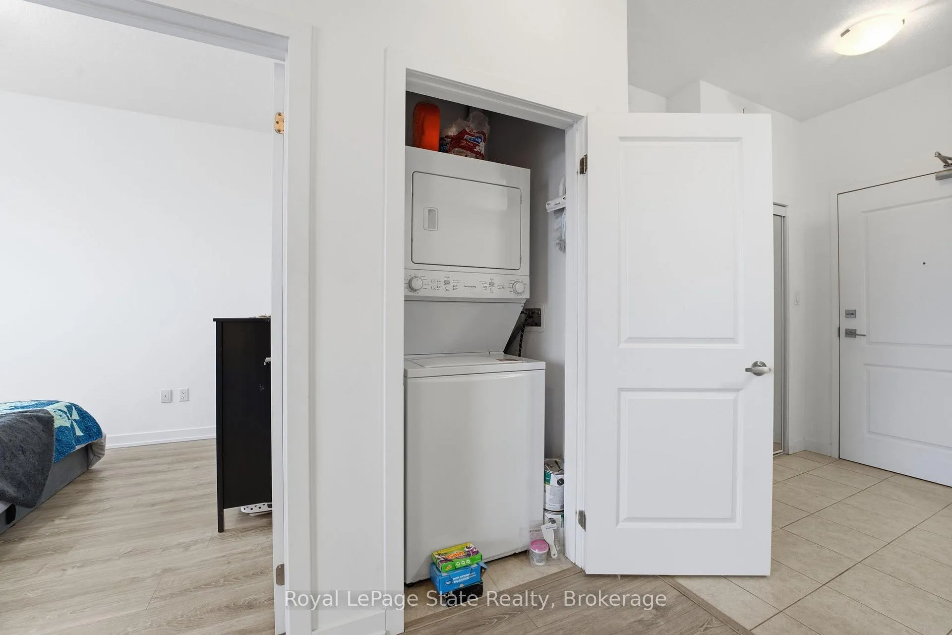 Photo 13 of Unit 624, 101 Shoreview Place, Hamilton, Lakeshore — HOMEH