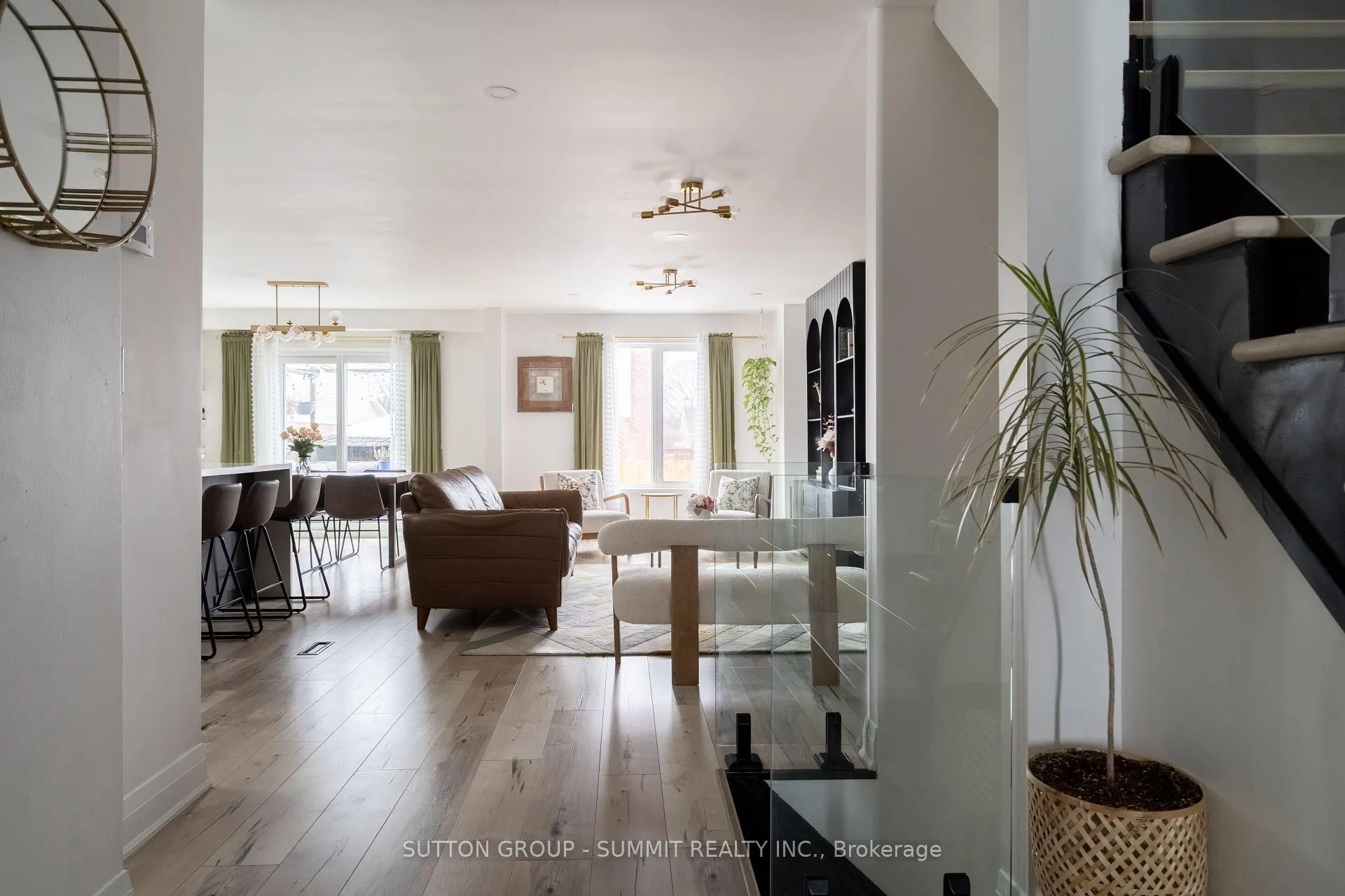 Photo 7 of 30 Buchanan Crescent, Thorold, Confederation Heights — HOMEH