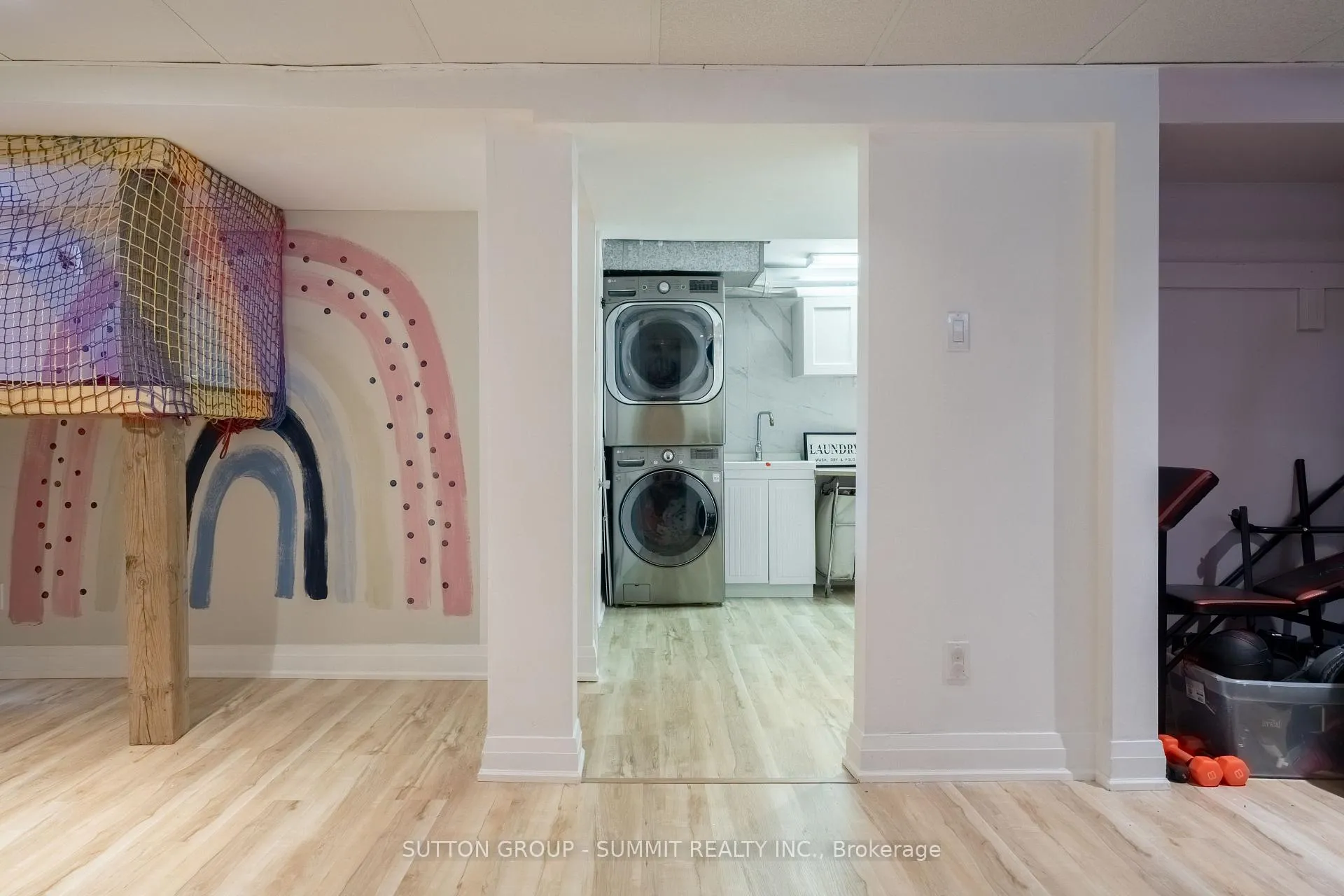 Photo 38 of 30 Buchanan Crescent, Thorold, Confederation Heights — HOMEH