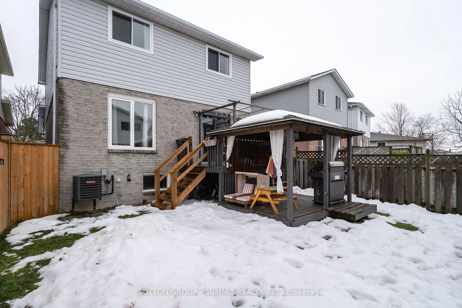 Photo 43 of 30 Buchanan Crescent, Thorold, Confederation Heights — HOMEH