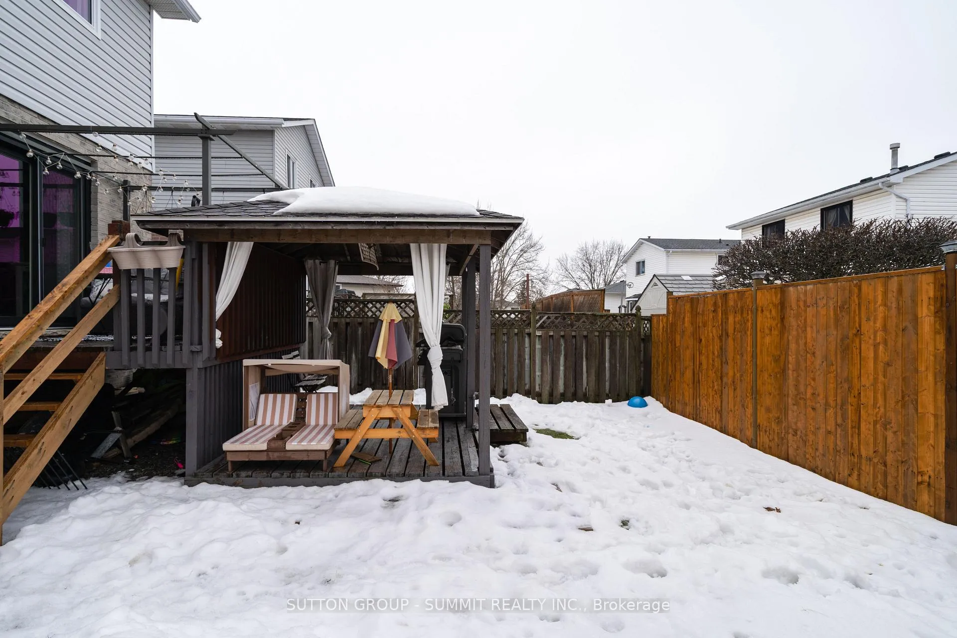 Photo 46 of 30 Buchanan Crescent, Thorold, Confederation Heights — HOMEH