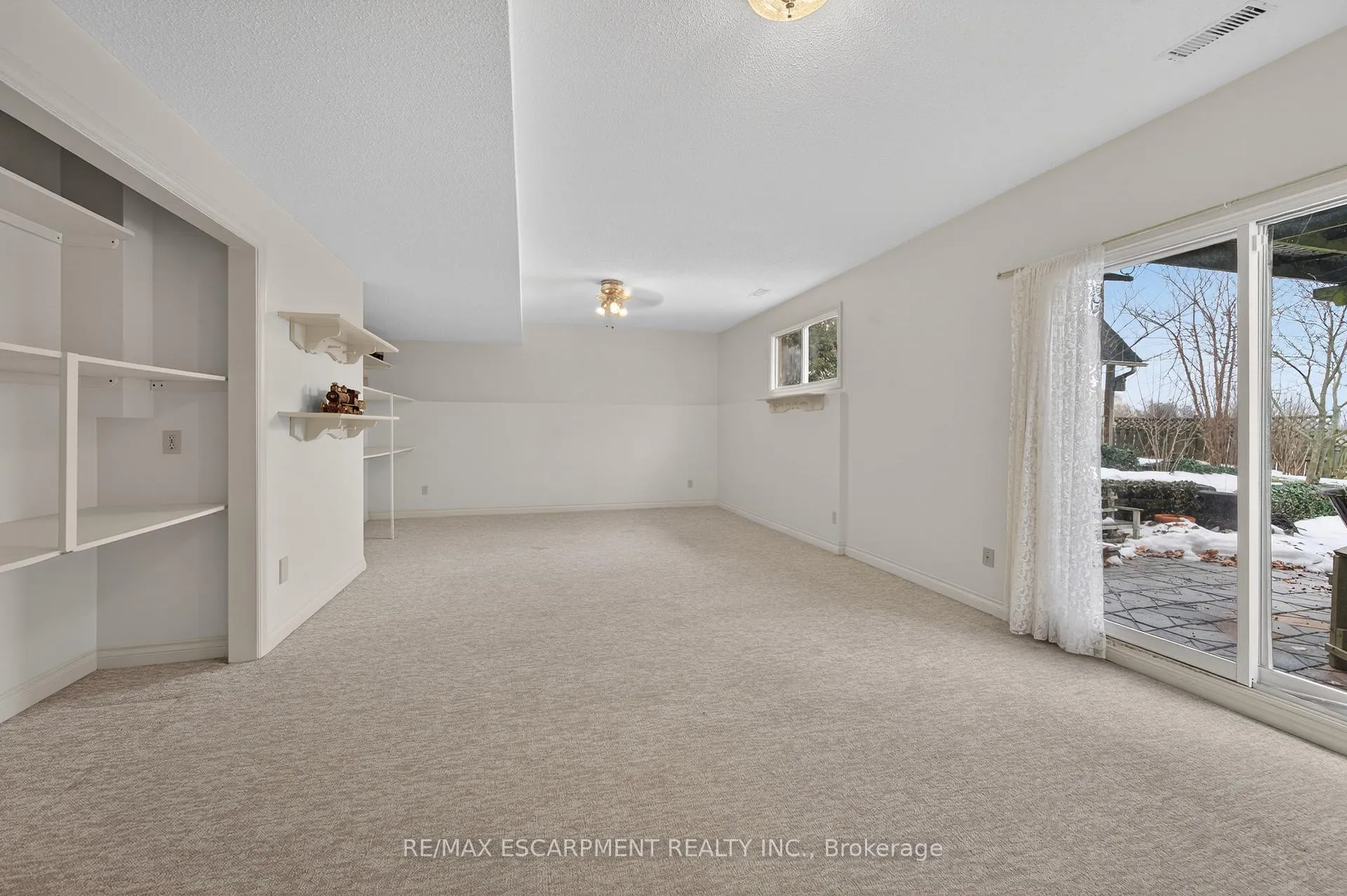 Photo 40 of 4 Hunter Road, Grimsby, Grimsby West — HOMEH