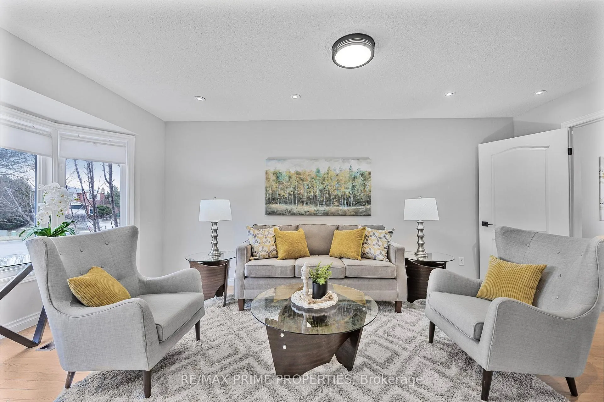 Photo 3 of 49 De Rose Avenue, Caledon, Bolton West — HOMEH
