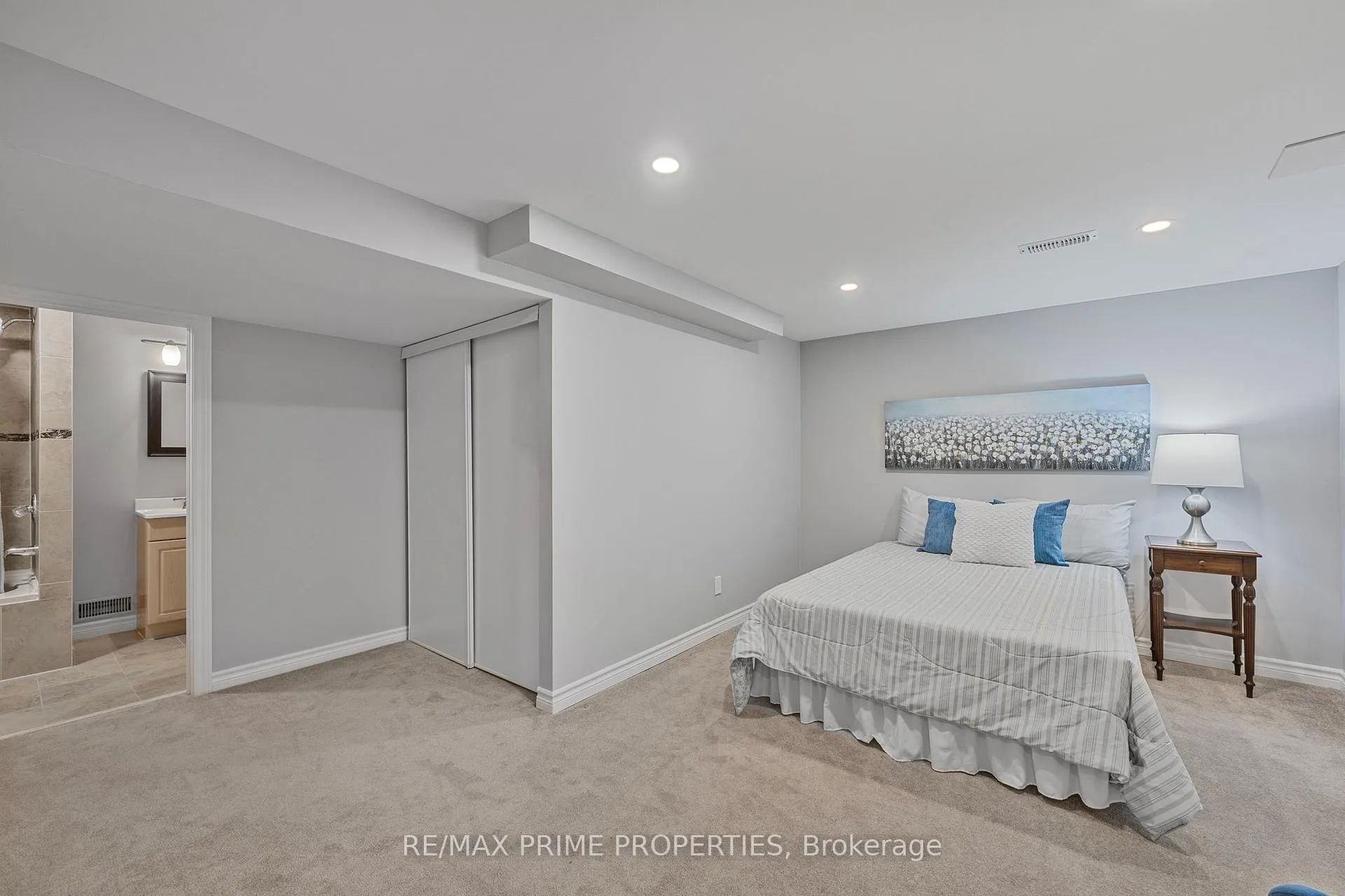 Photo 26 of 49 De Rose Avenue, Caledon, Bolton West — HOMEH