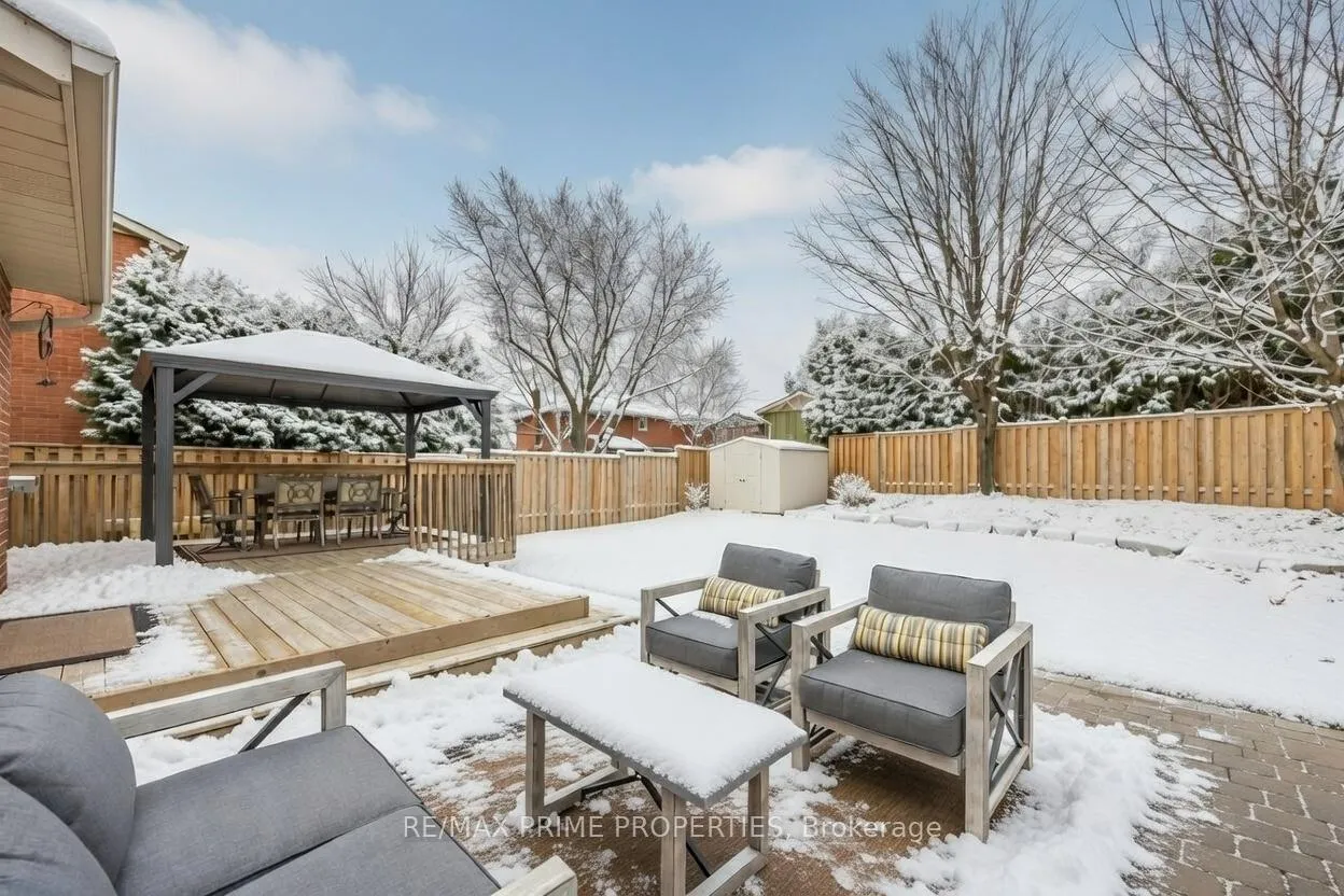 Photo 29 of 49 De Rose Avenue, Caledon, Bolton West — HOMEH