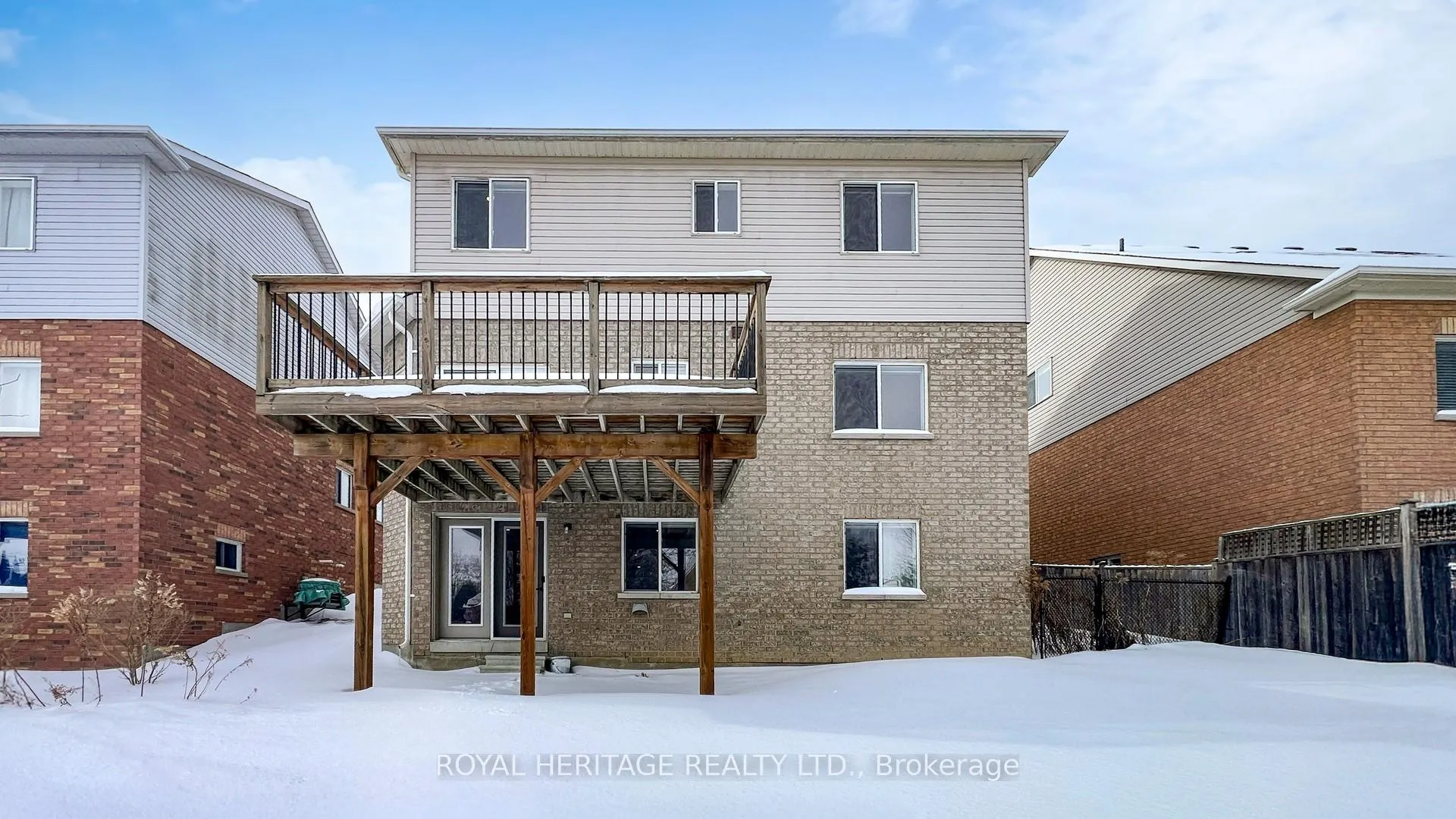 Photo 41 of 53 Meadow's End Crescent, Uxbridge — HOMEH