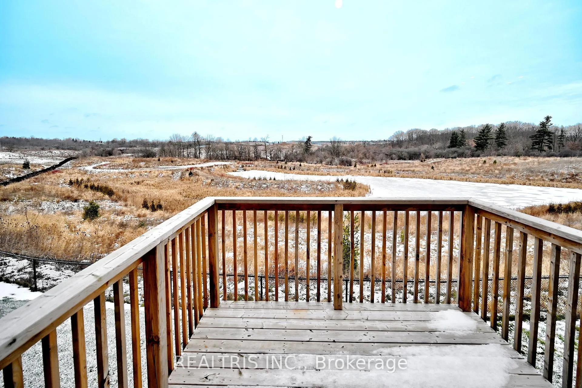 Photo 13 of 84 Hawick Crescent, Haldimand — HOMEH