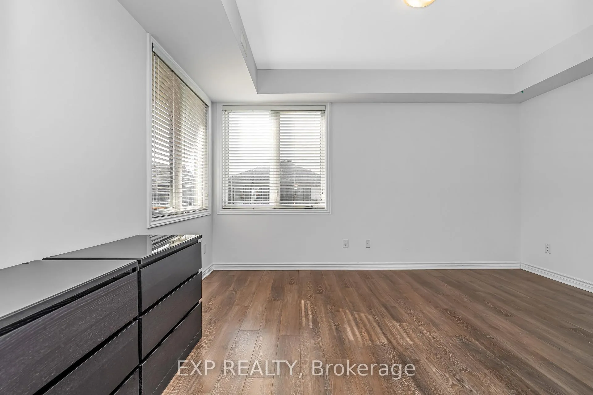 Photo 11 of 72 Dun Skipper Drive, Ottawa, Blossom Park/Kemp Park/Findlay Creek — HOMEH