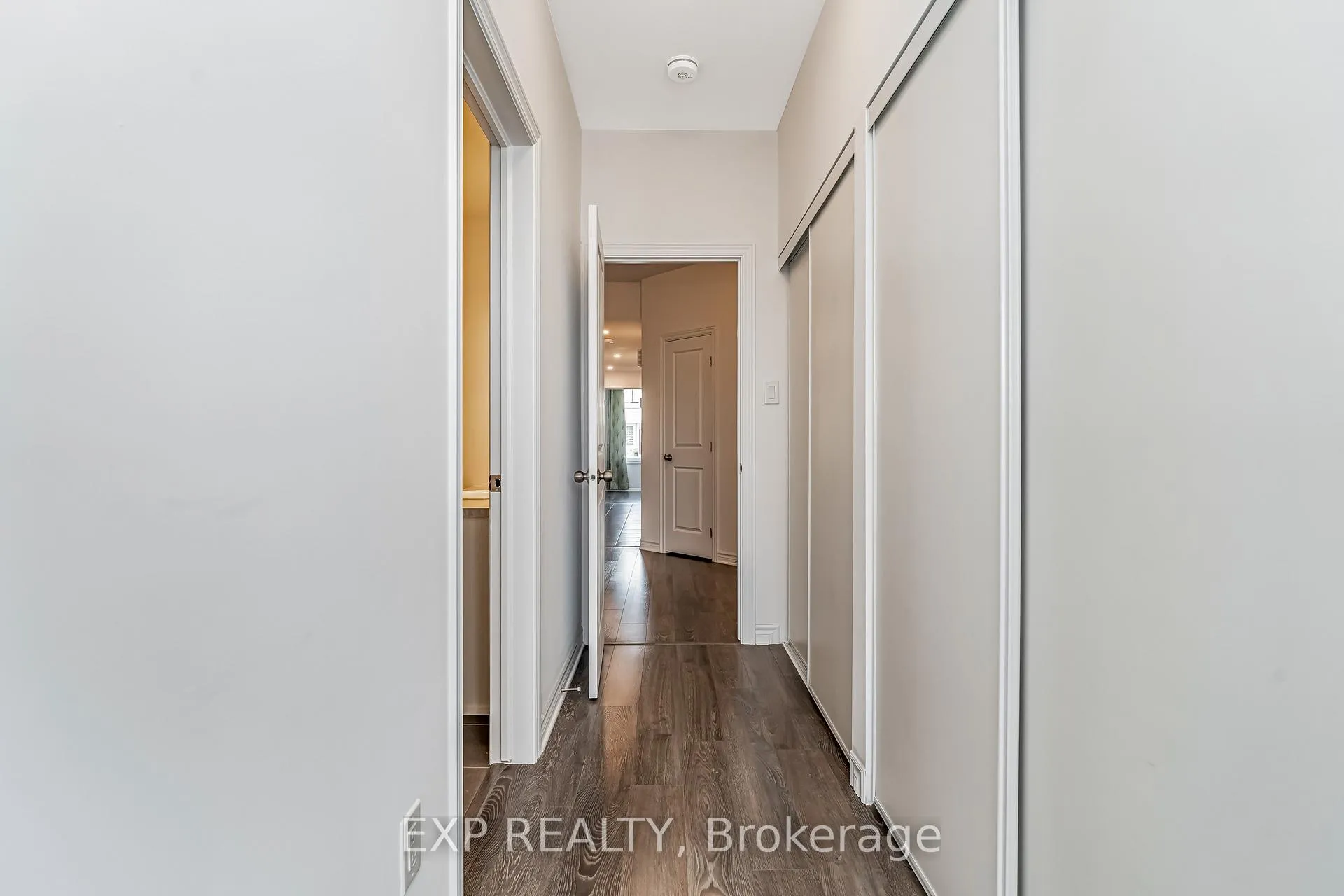 Photo 14 of 72 Dun Skipper Drive, Ottawa, Blossom Park/Kemp Park/Findlay Creek — HOMEH