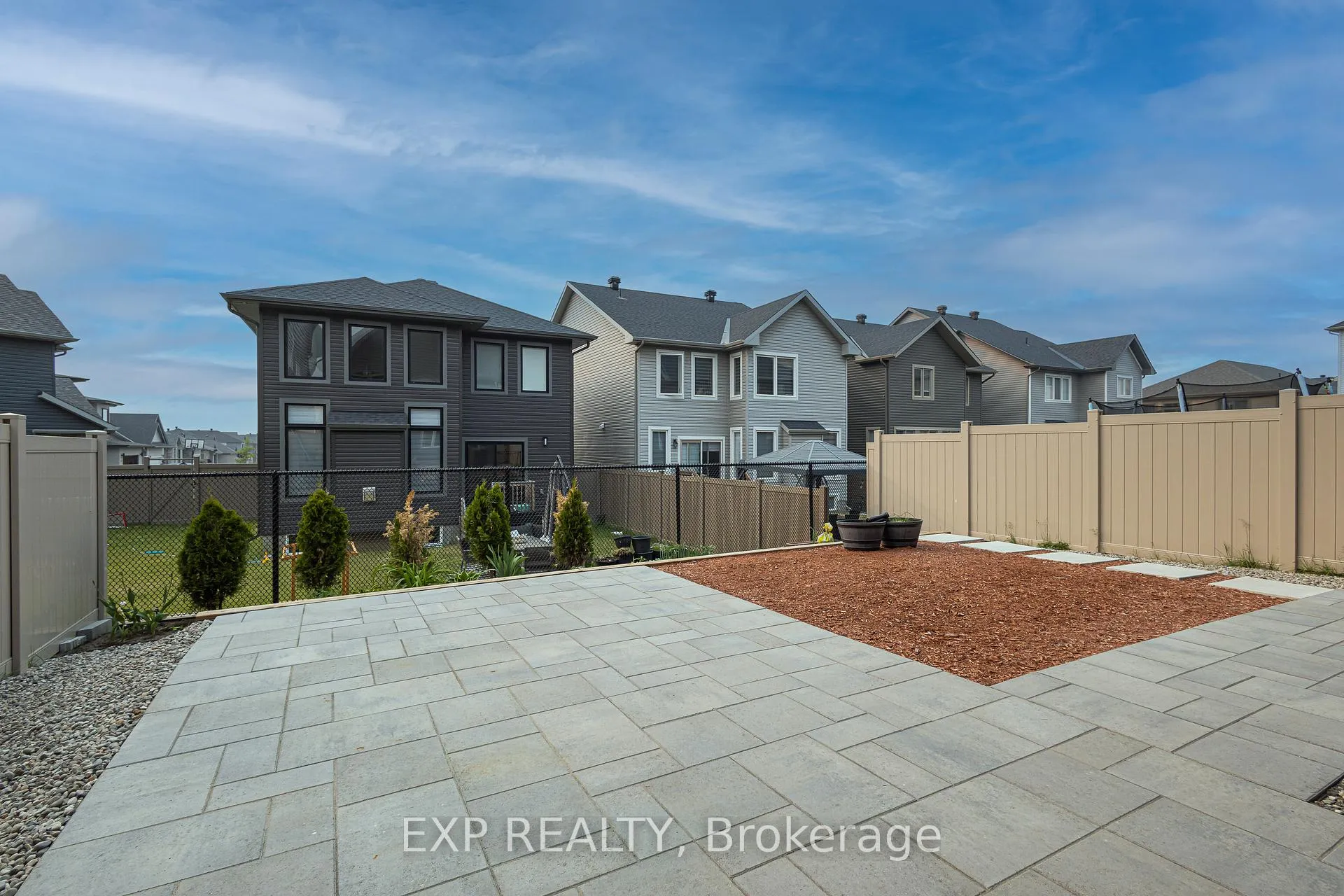 Photo 35 of 72 Dun Skipper Drive, Ottawa, Blossom Park/Kemp Park/Findlay Creek — HOMEH