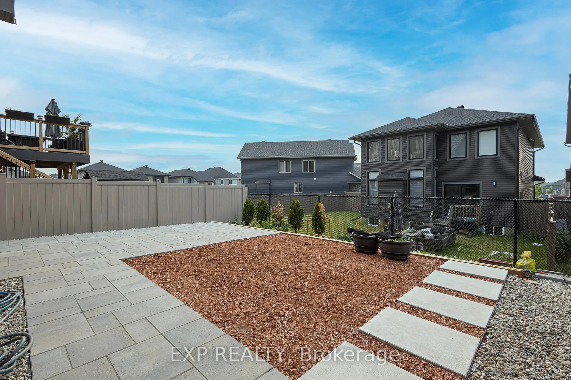 Photo 36 of 72 Dun Skipper Drive, Ottawa, Blossom Park/Kemp Park/Findlay Creek — HOMEH