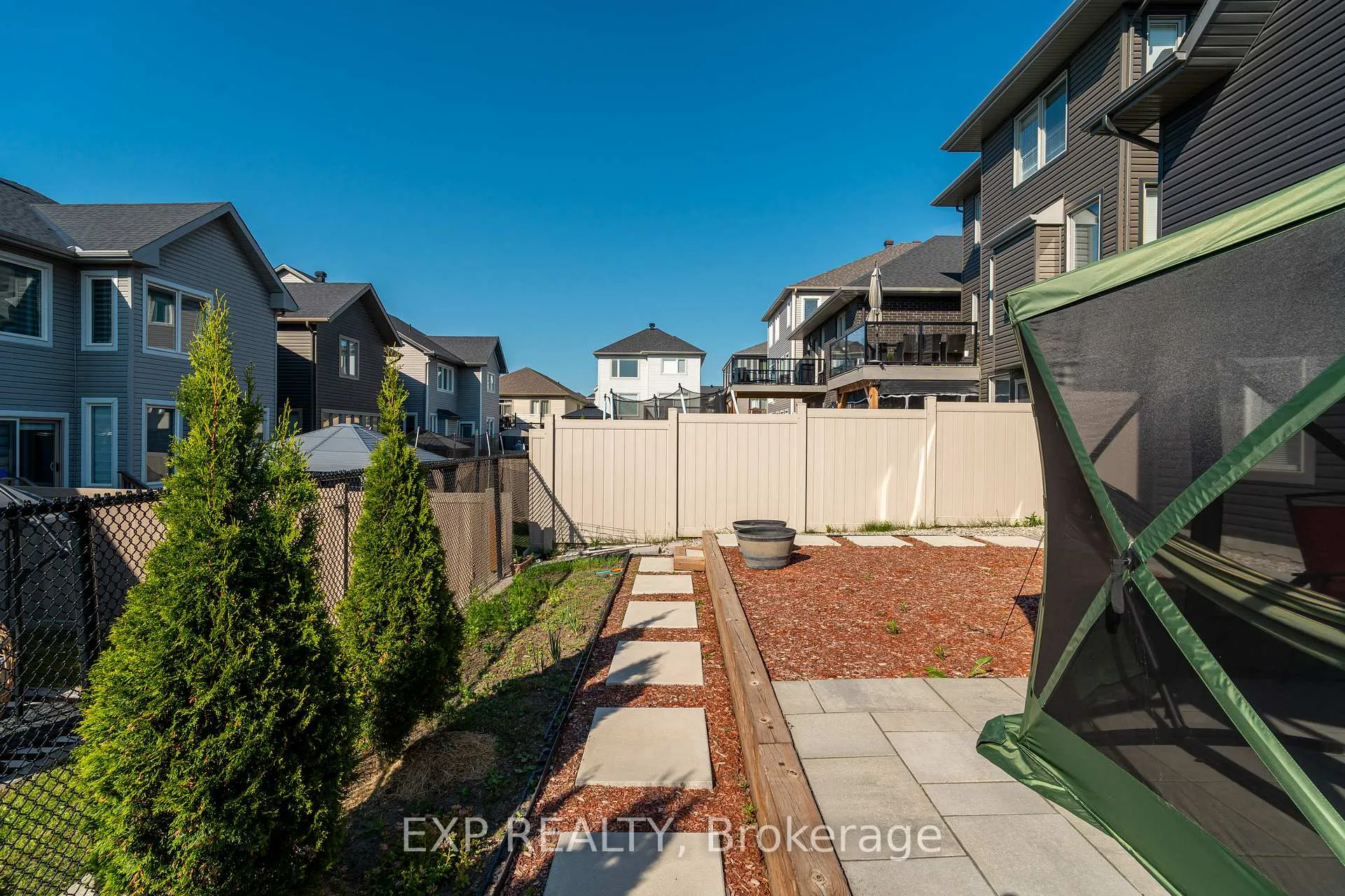 Photo 40 of 72 Dun Skipper Drive, Ottawa, Blossom Park/Kemp Park/Findlay Creek — HOMEH