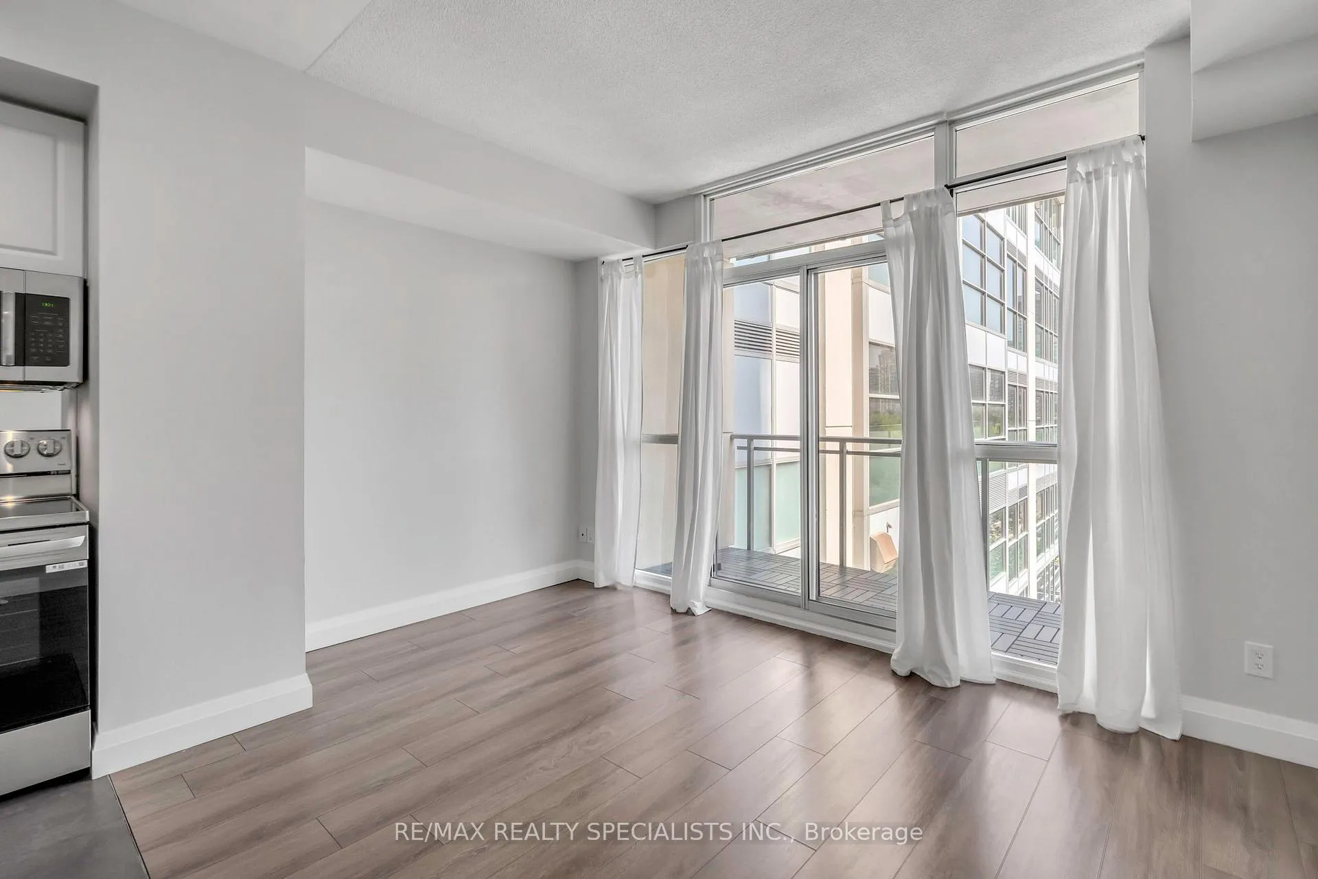 Photo 16 of Unit 309, 225 Webb Drive, Mississauga, City Centre — HOMEH