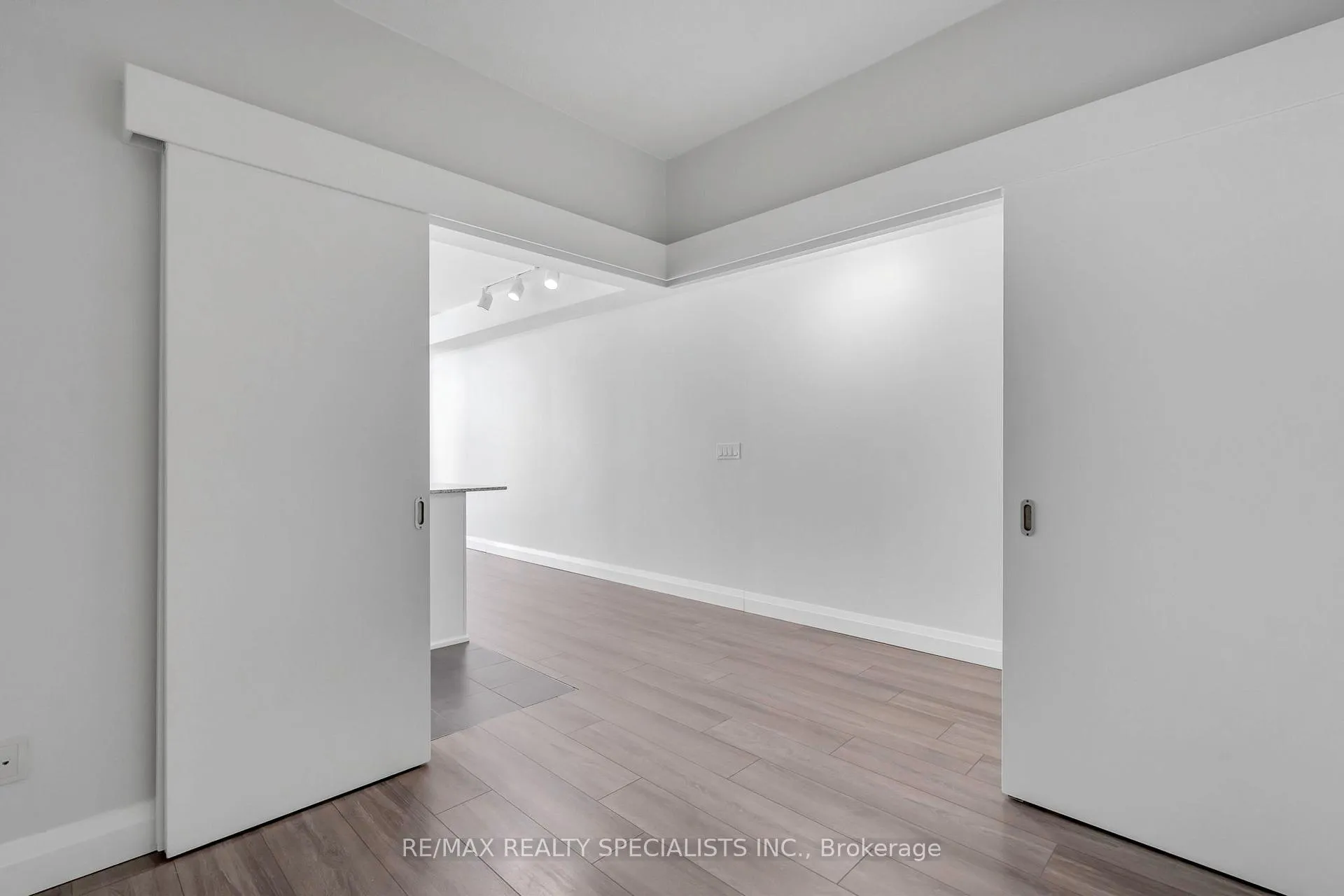 Photo 24 of Unit 309, 225 Webb Drive, Mississauga, City Centre — HOMEH