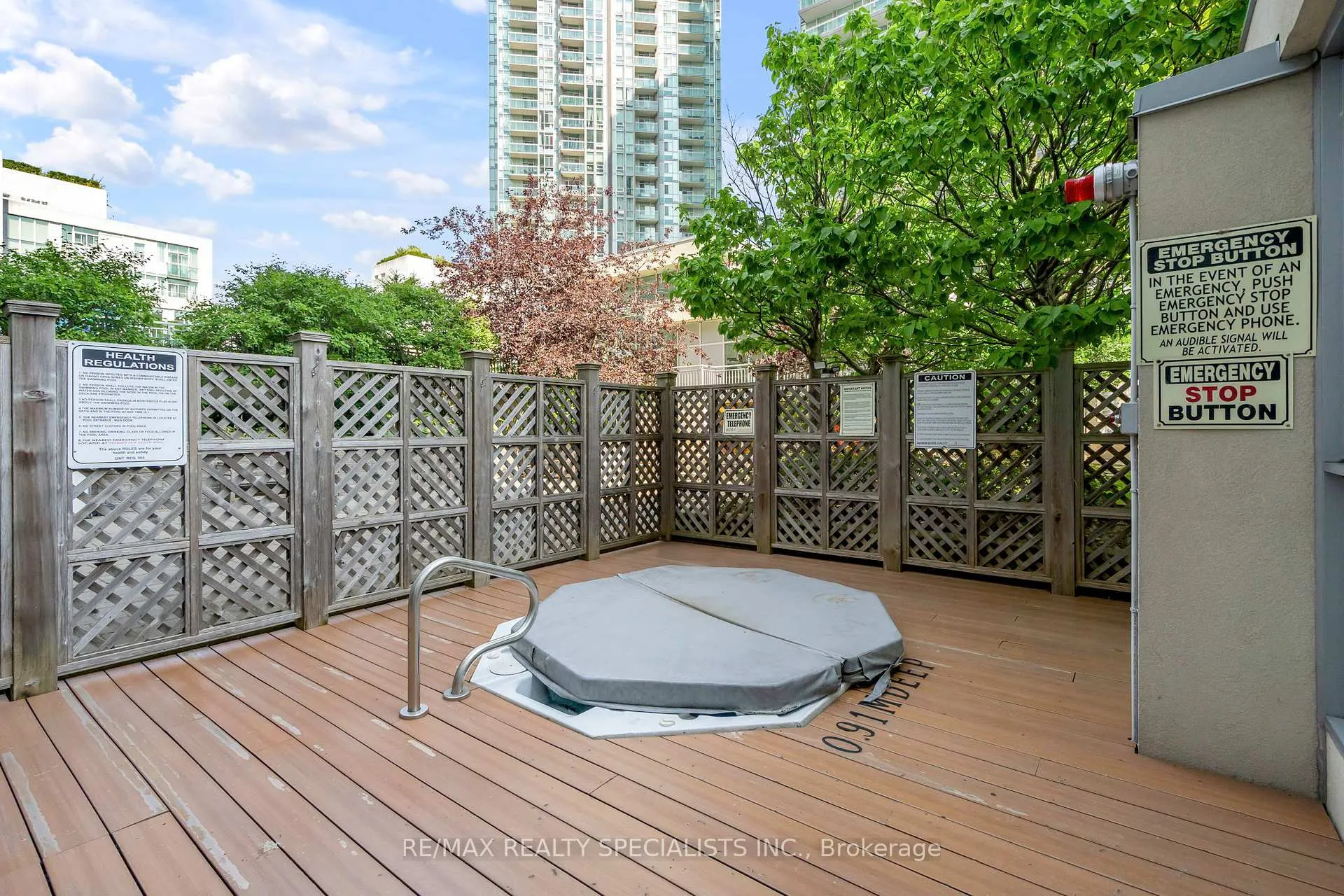 Photo 39 of Unit 309, 225 Webb Drive, Mississauga, City Centre — HOMEH