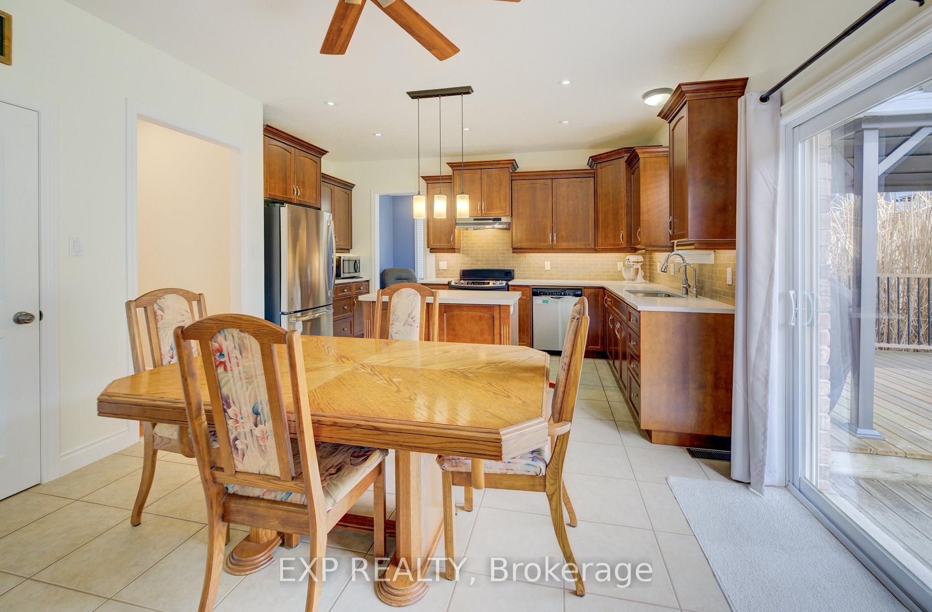 Photo 11 of 165 River Run Road, Mapleton, Rural Mapleton — HOMEH
