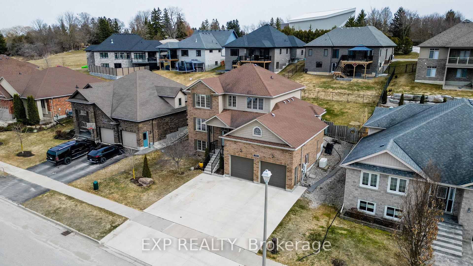Photo 40 of 165 River Run Road, Mapleton, Rural Mapleton — HOMEH