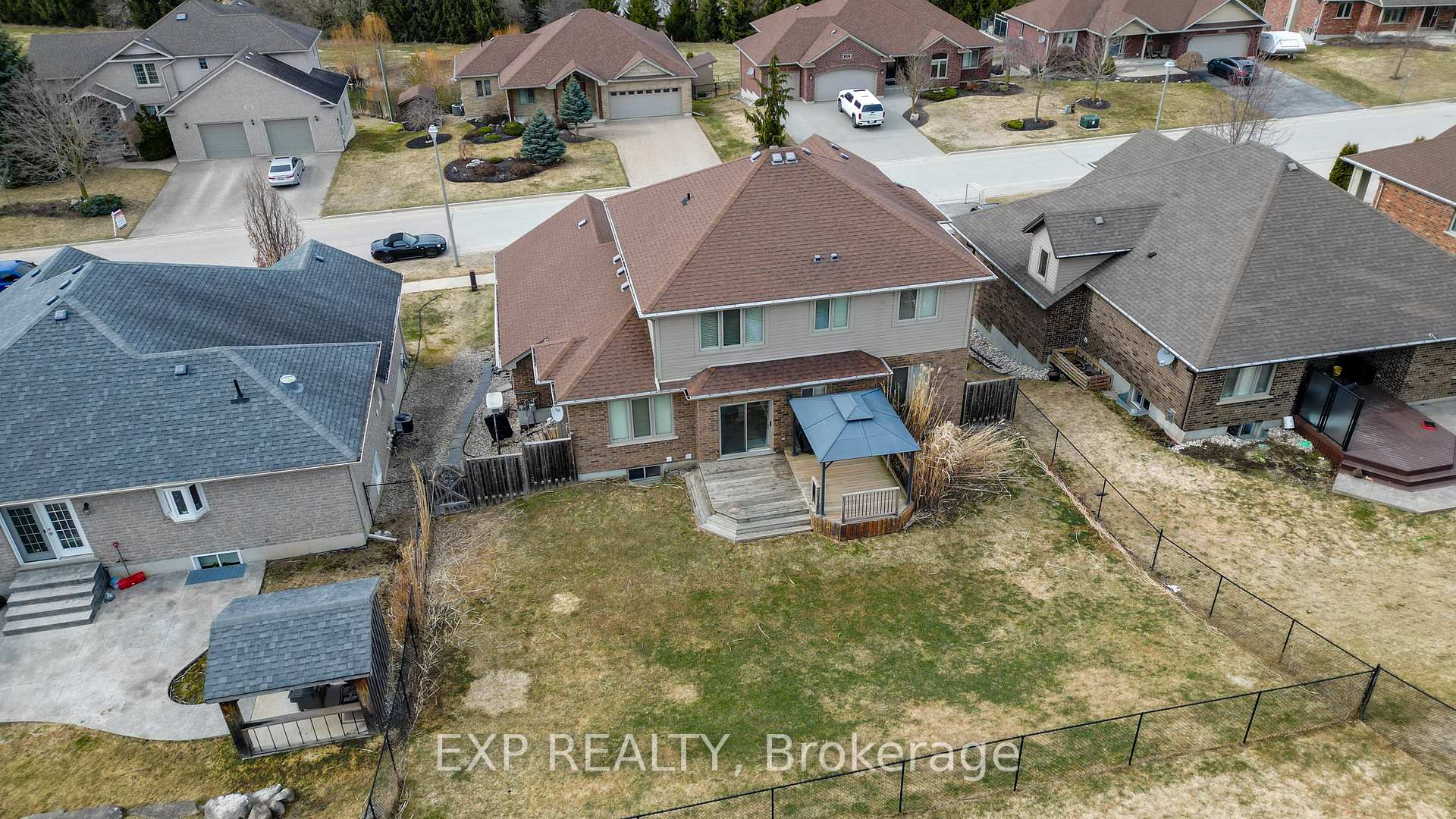 Photo 41 of 165 River Run Road, Mapleton, Rural Mapleton — HOMEH