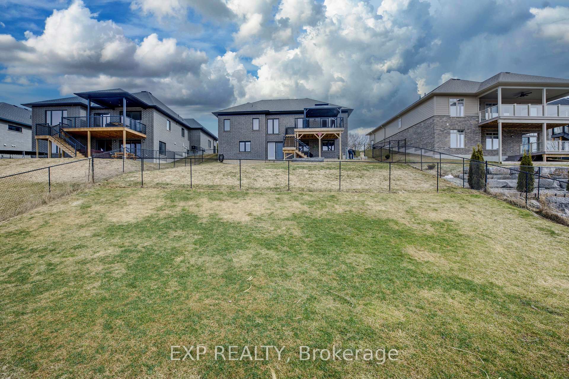 Photo 42 of 165 River Run Road, Mapleton, Rural Mapleton — HOMEH