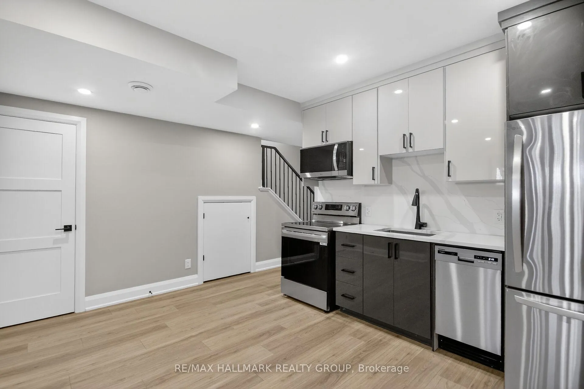 Photo 14 of Unit B - Basement Unit, 78 Burnett's Grove Circle, Ottawa, Barrhaven - Pheasant Run — HOMEH