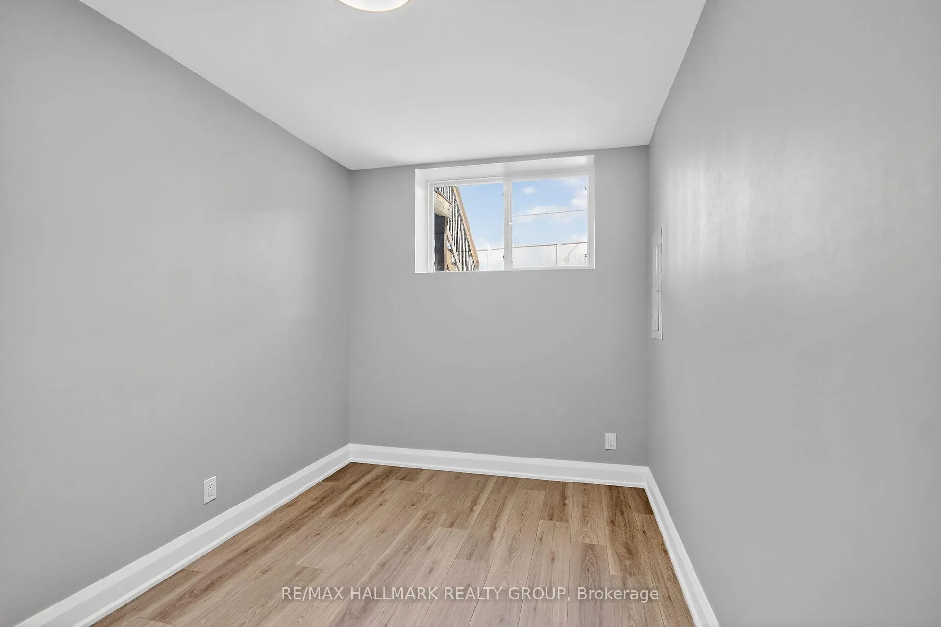 Photo 20 of Unit B - Basement Unit, 78 Burnett's Grove Circle, Ottawa, Barrhaven - Pheasant Run — HOMEH