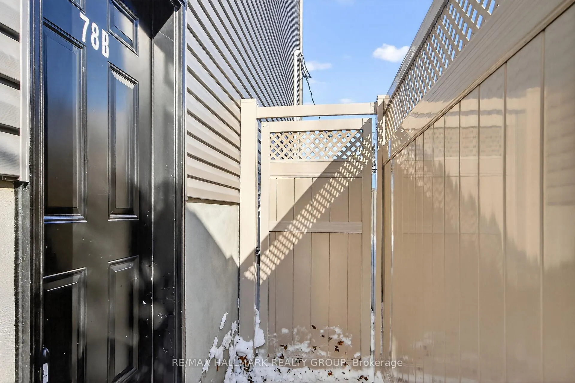 Photo 27 of Unit B - Basement Unit, 78 Burnett's Grove Circle, Ottawa, Barrhaven - Pheasant Run — HOMEH