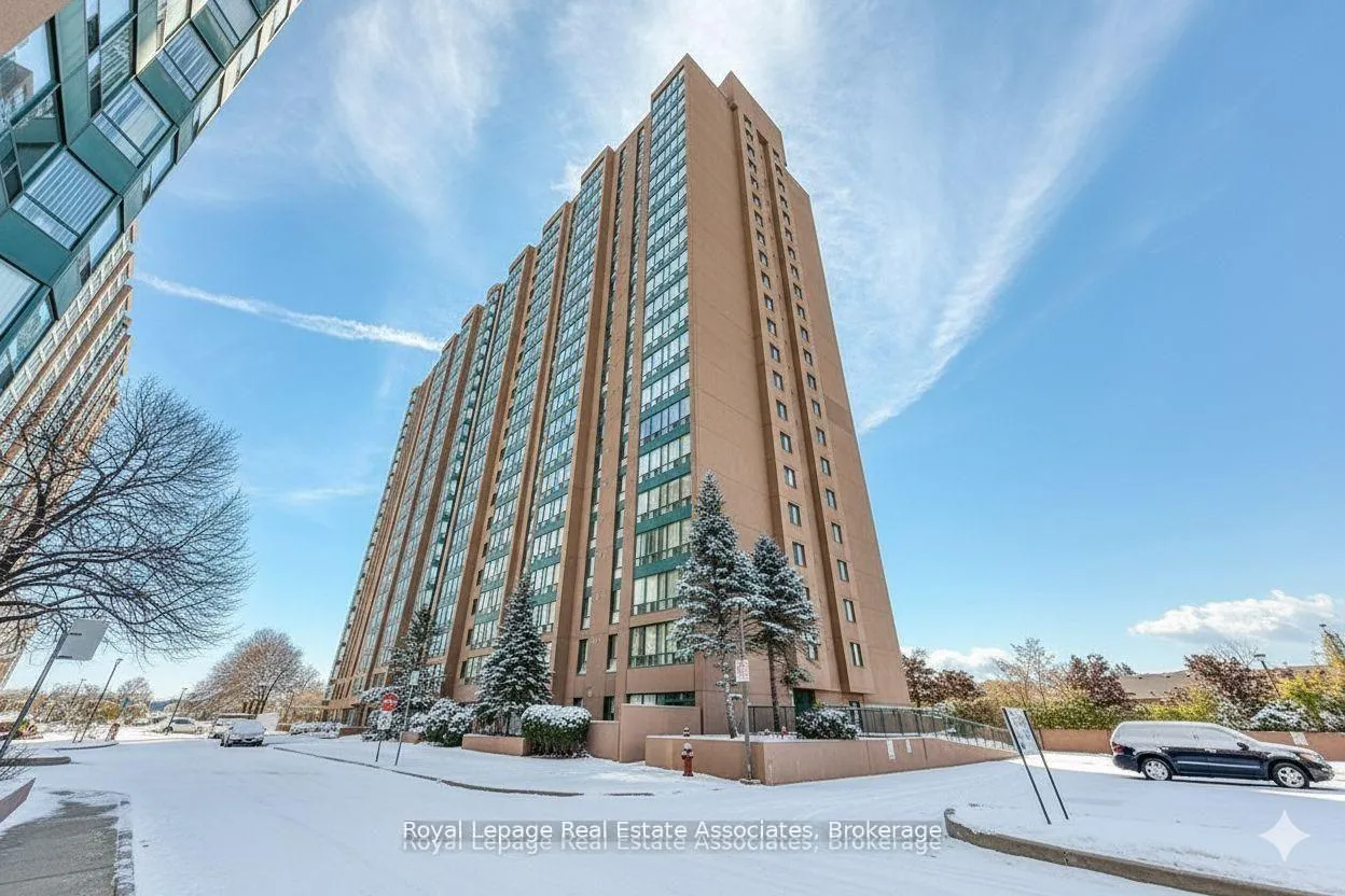 Photo 1 of Unit 901, 155 Hillcrest Avenue, Mississauga, Cooksville — HOMEH
