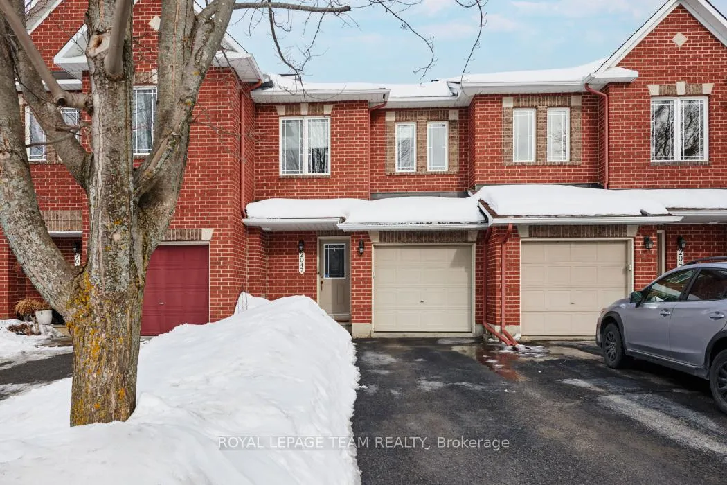 Photo 1 of 2047 Dunollie Crescent, Ottawa, Kanata - Morgan's Grant/South March — HOMEH