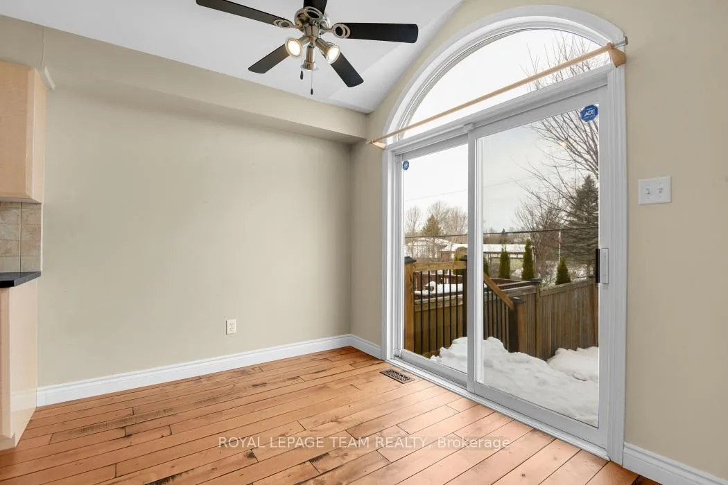 Photo 16 of 2047 Dunollie Crescent, Ottawa, Kanata - Morgan's Grant/South March — HOMEH