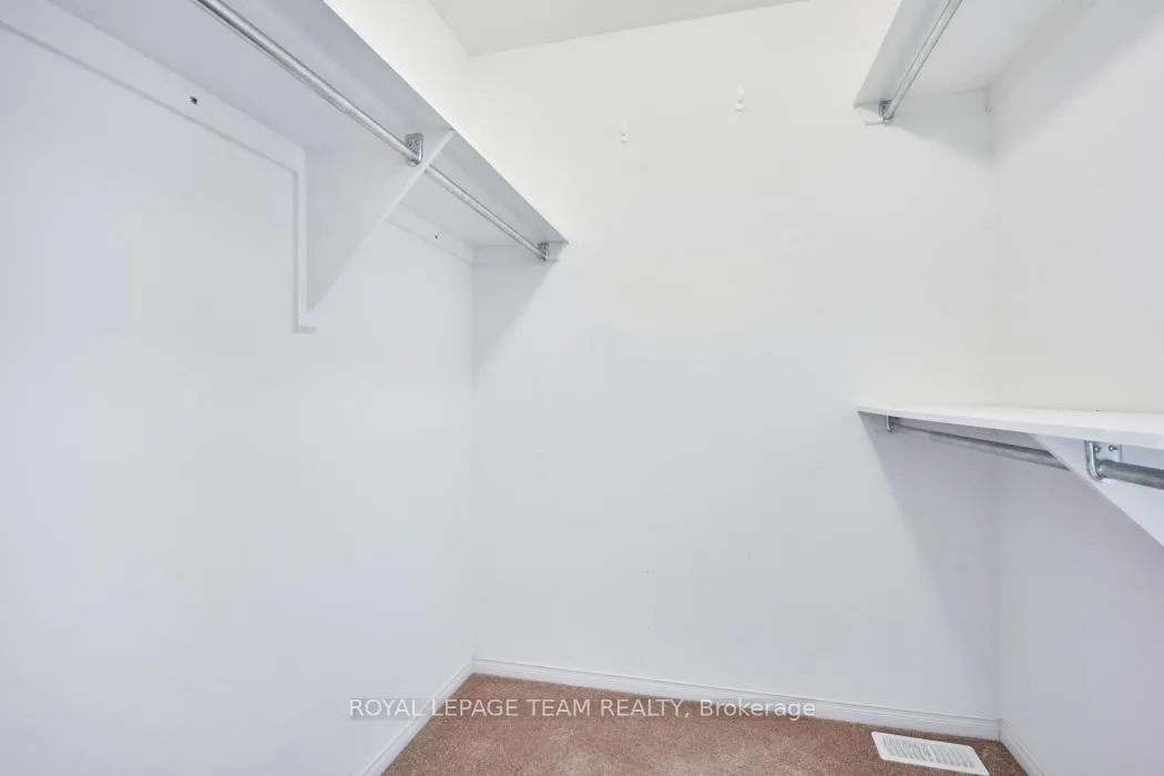 Photo 23 of 2047 Dunollie Crescent, Ottawa, Kanata - Morgan's Grant/South March — HOMEH