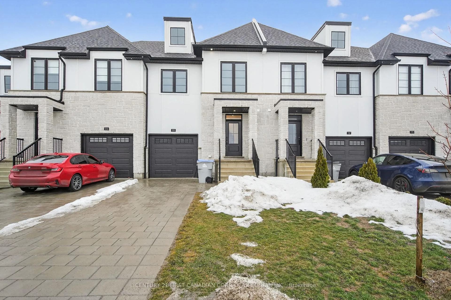 Photo 2 of 111 Winlow Way, Middlesex Centre, Rural Middlesex Centre — HOMEH